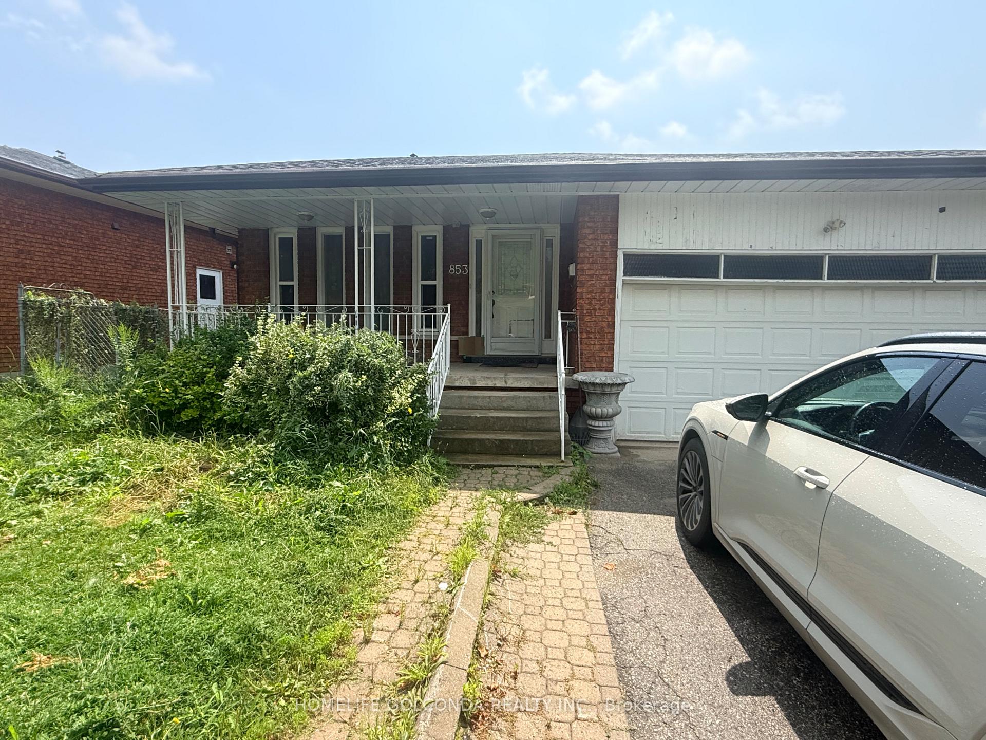 Photo 1 of Unit 1, 853 Huntingwood Drive, Scarborough, Tam O'Shanter-Sullivan — HOMEH