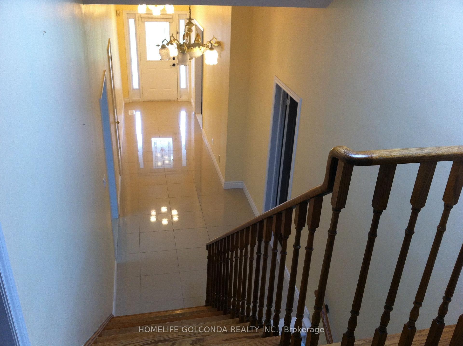 Photo 10 of Unit 1, 853 Huntingwood Drive, Scarborough, Tam O'Shanter-Sullivan — HOMEH