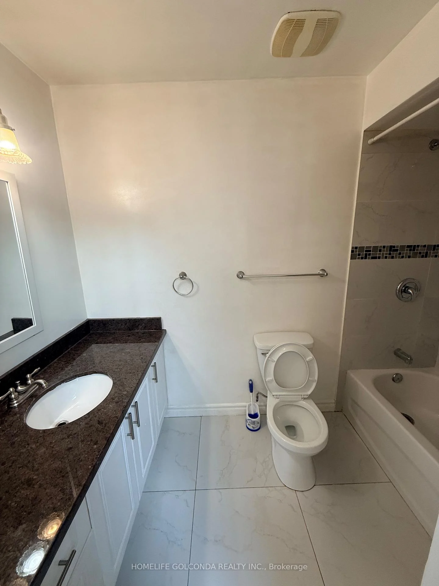 Photo 32 of Unit 1, 853 Huntingwood Drive, Scarborough, Tam O'Shanter-Sullivan — HOMEH