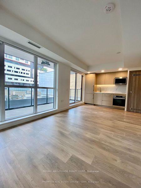 Photo 3 of Unit 612, 38 Widmer Street, Toronto, Waterfront Communities — HOMEH