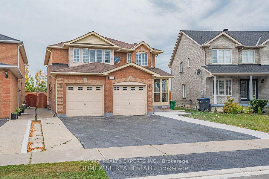 Photo 3 of 130 Tumbleweed Trail, Brampton, Fletcher's Creek South — HOMEH