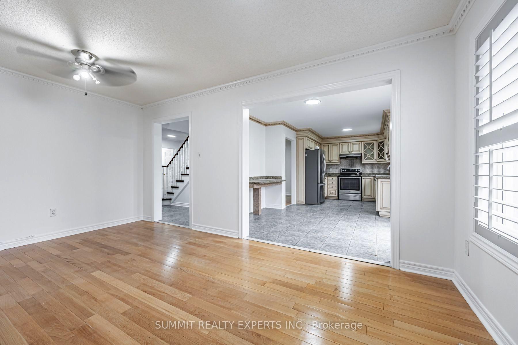 Photo 14 of 130 Tumbleweed Trail, Brampton, Fletcher's Creek South — HOMEH