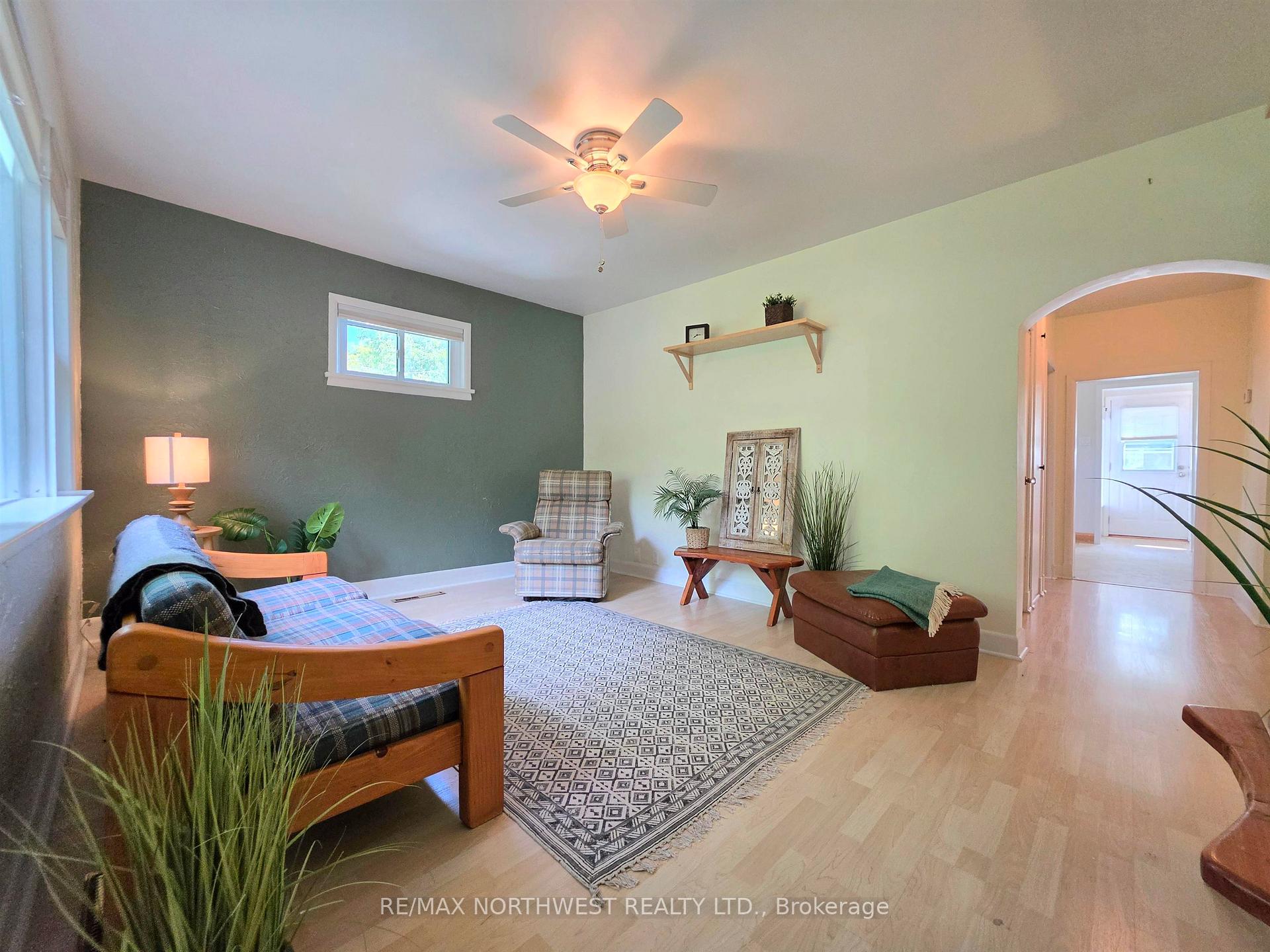 Photo 3 of 607 First Street South, Kenora, Central — HOMEH