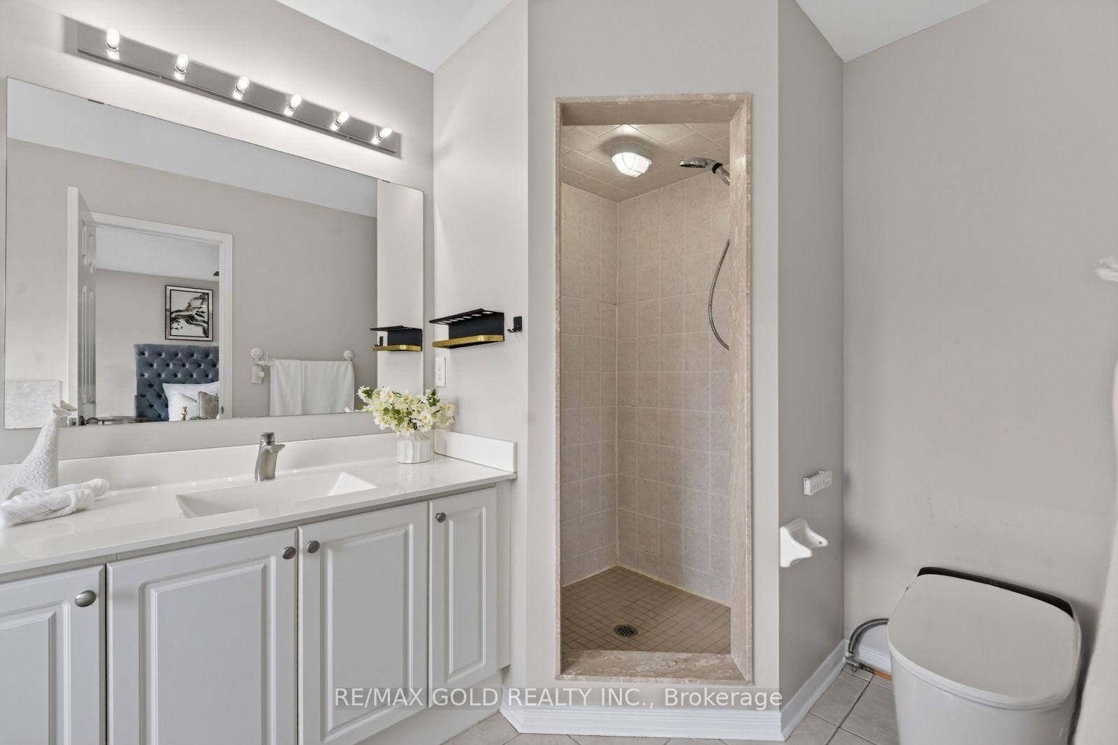 Photo 20 of 106 Meadowlark Drive, Halton Hills, Georgetown — HOMEH