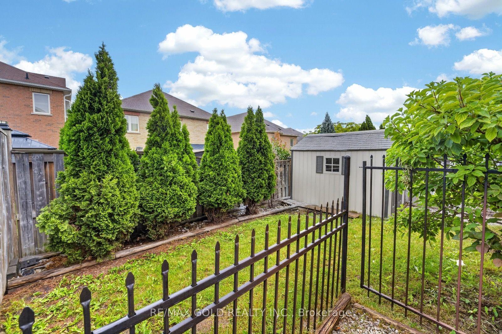 Photo 40 of 106 Meadowlark Drive, Halton Hills, Georgetown — HOMEH