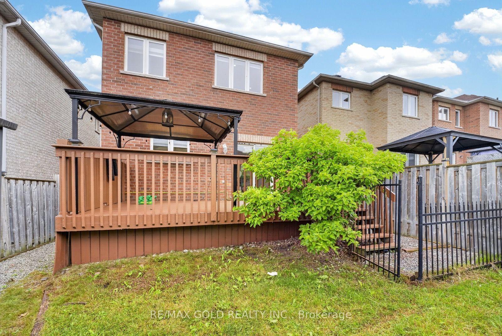 Photo 42 of 106 Meadowlark Drive, Halton Hills, Georgetown — HOMEH