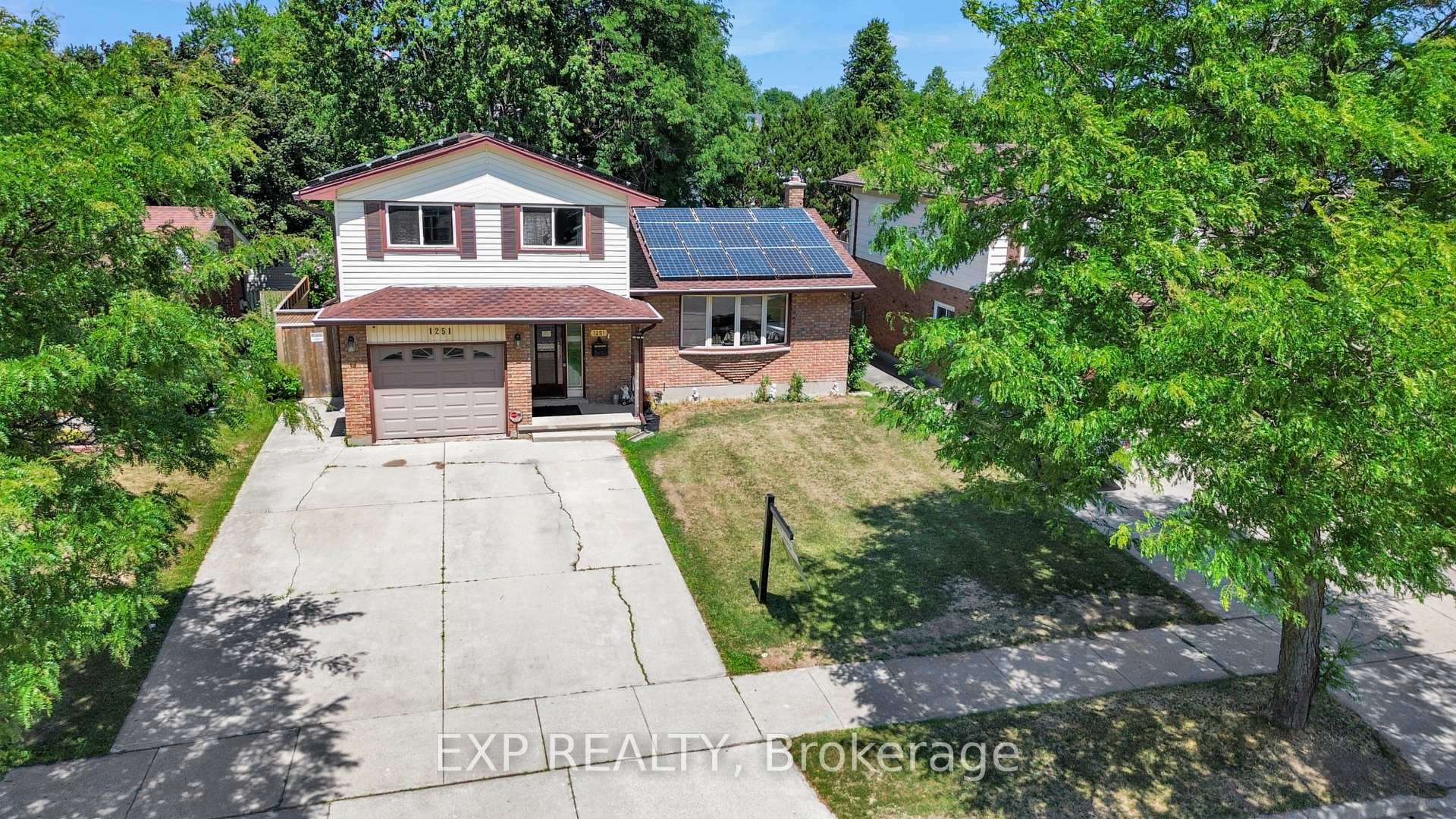 Photo 1 of 1251 Jalna Boulevard, London, South X — HOMEH