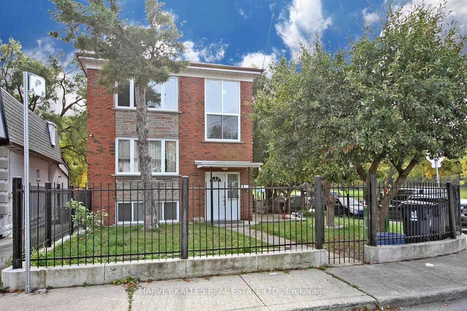 Photo 1 of Unit Unit B, 149 Kitchener Avenue, Toronto, Caledonia-Fairbank — HOMEH