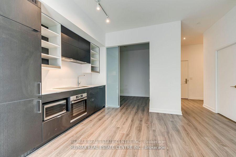 Photo 8 of Unit 406, 20 Edward Street, Toronto, Bay Street Corridor — HOMEH