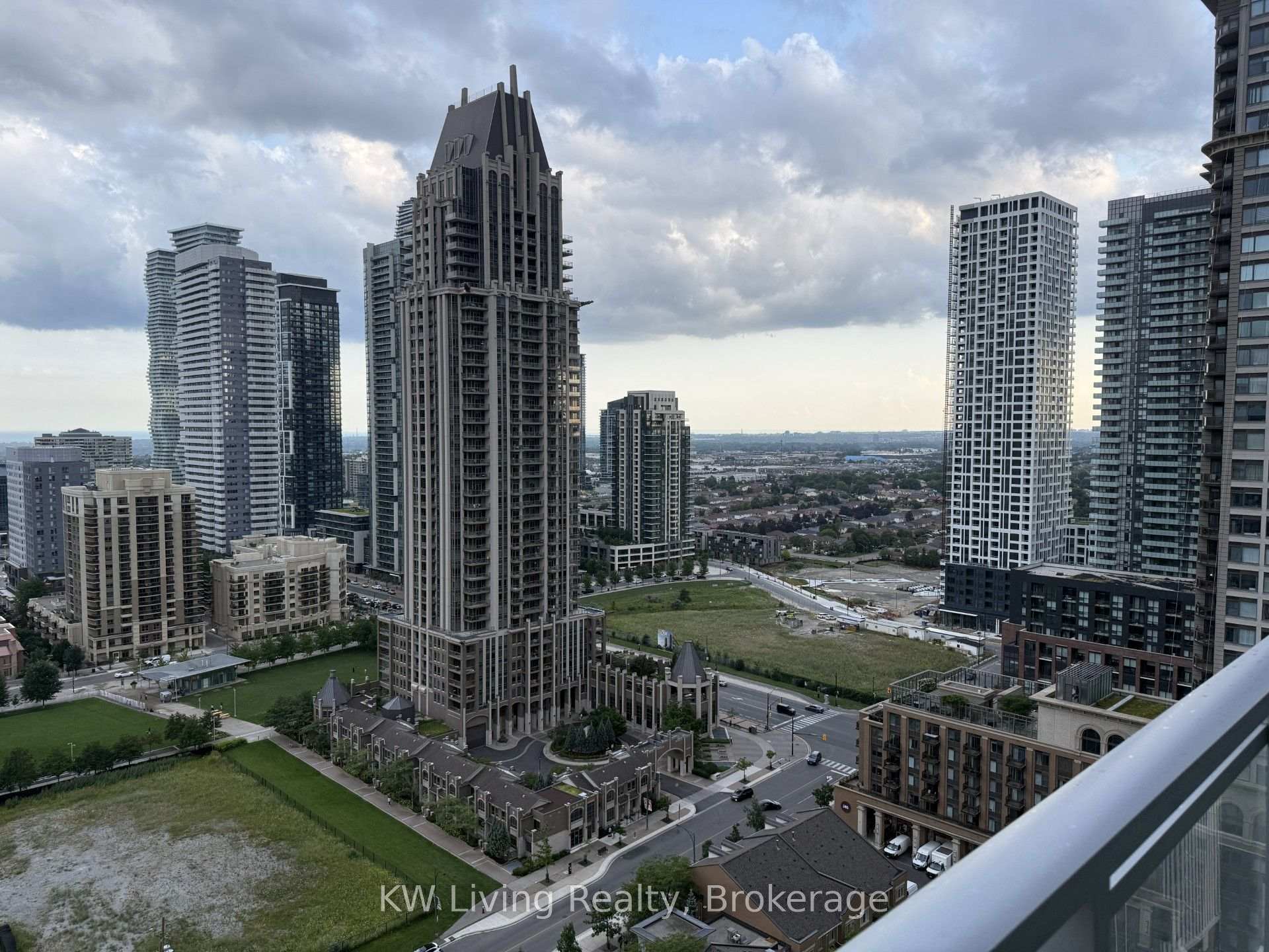 Photo 33 of Unit 2205, 360 Square One Drive, Mississauga, City Centre — HOMEH
