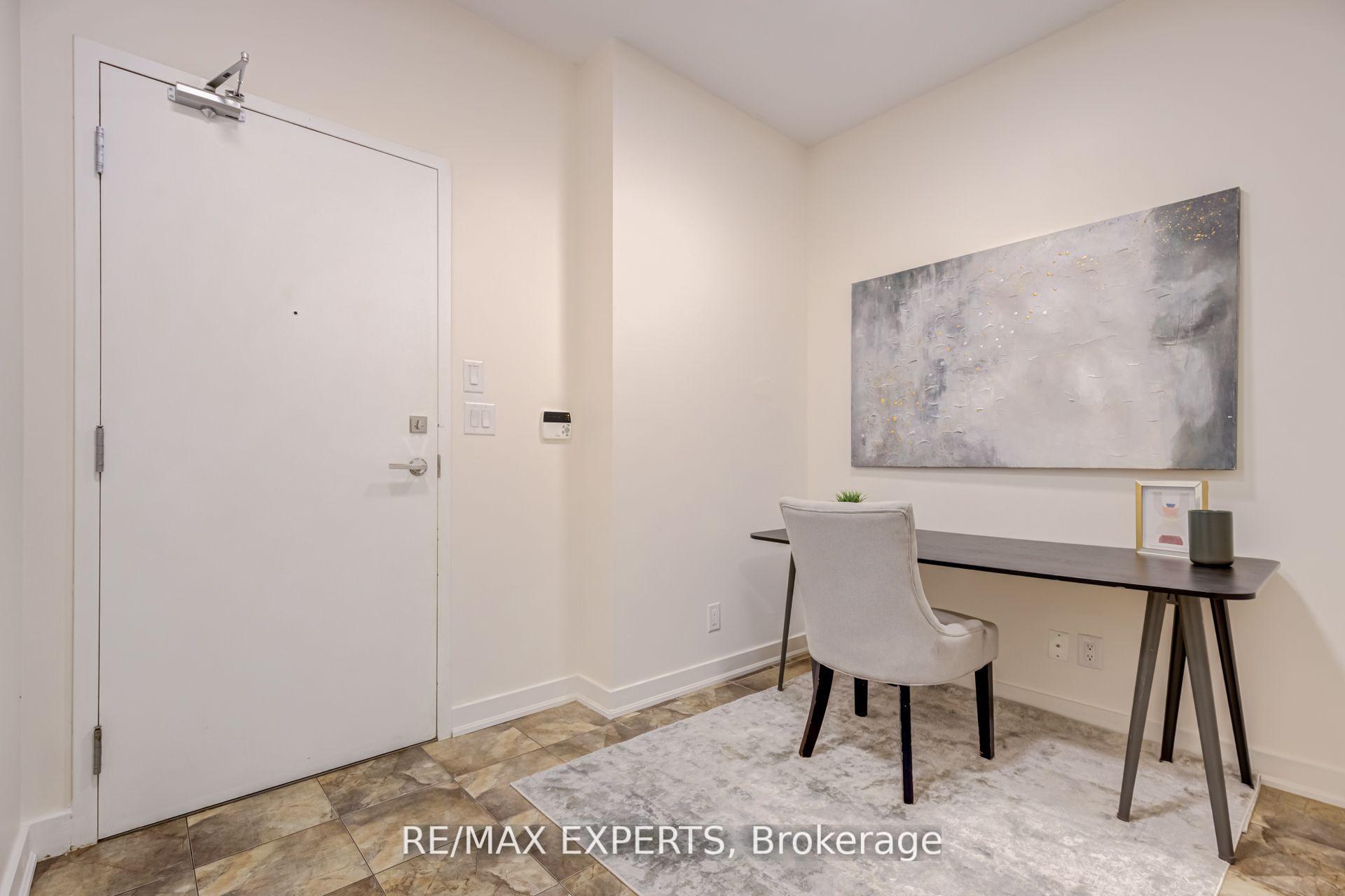 Photo 5 of Unit 1504, 12 York Street, Toronto, Waterfront Communities — HOMEH