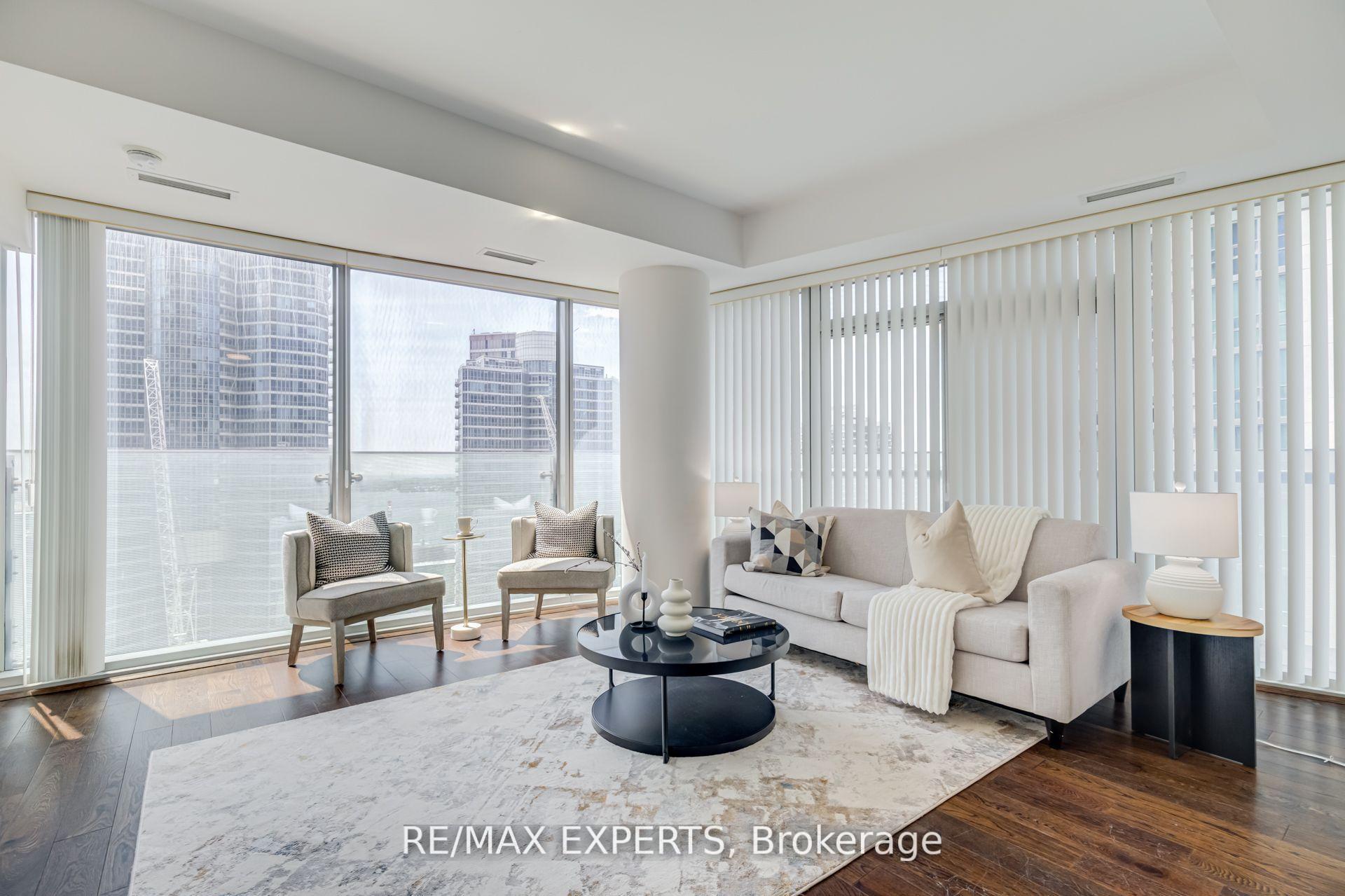 Photo 10 of Unit 1504, 12 York Street, Toronto, Waterfront Communities — HOMEH