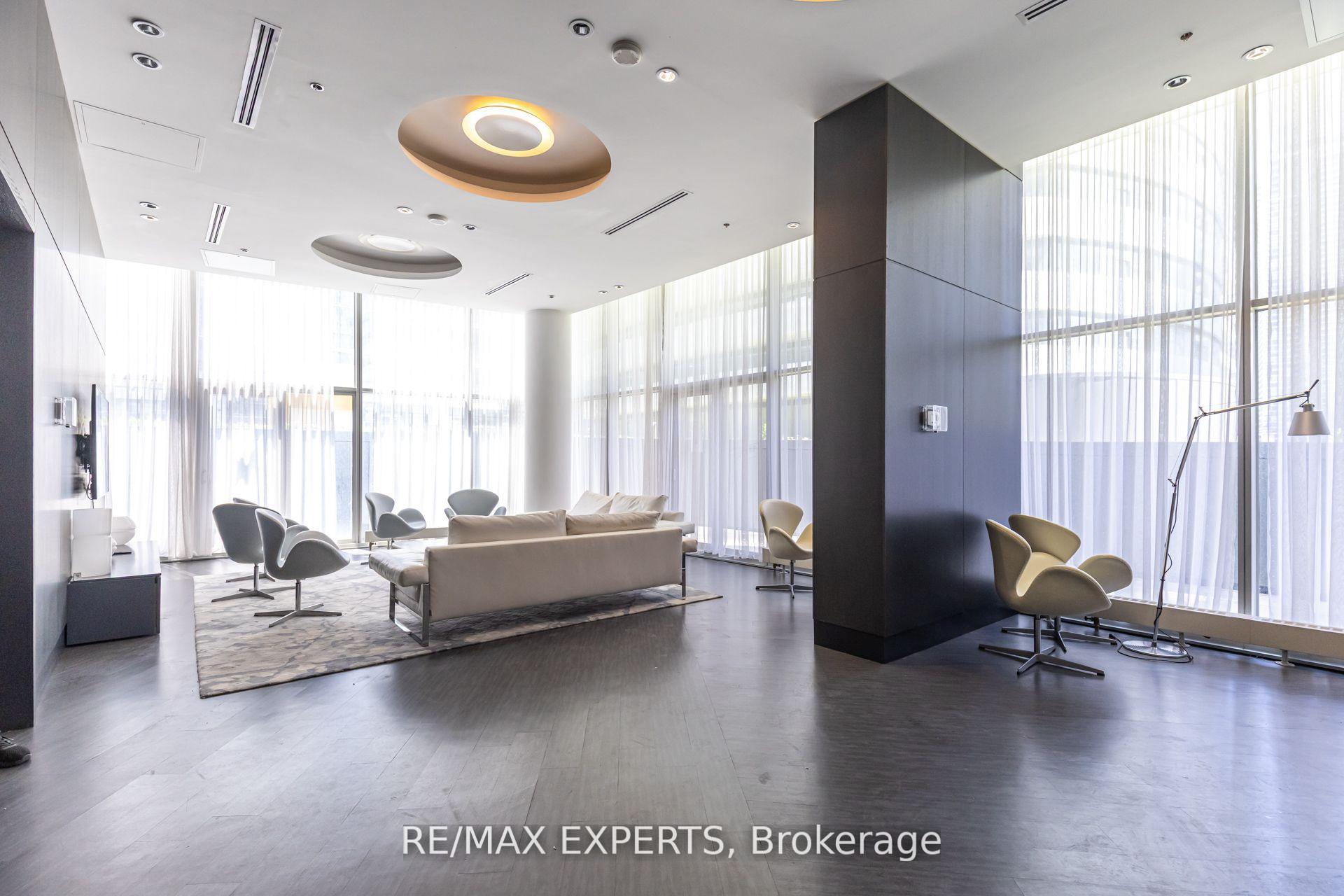 Photo 26 of Unit 1504, 12 York Street, Toronto, Waterfront Communities — HOMEH
