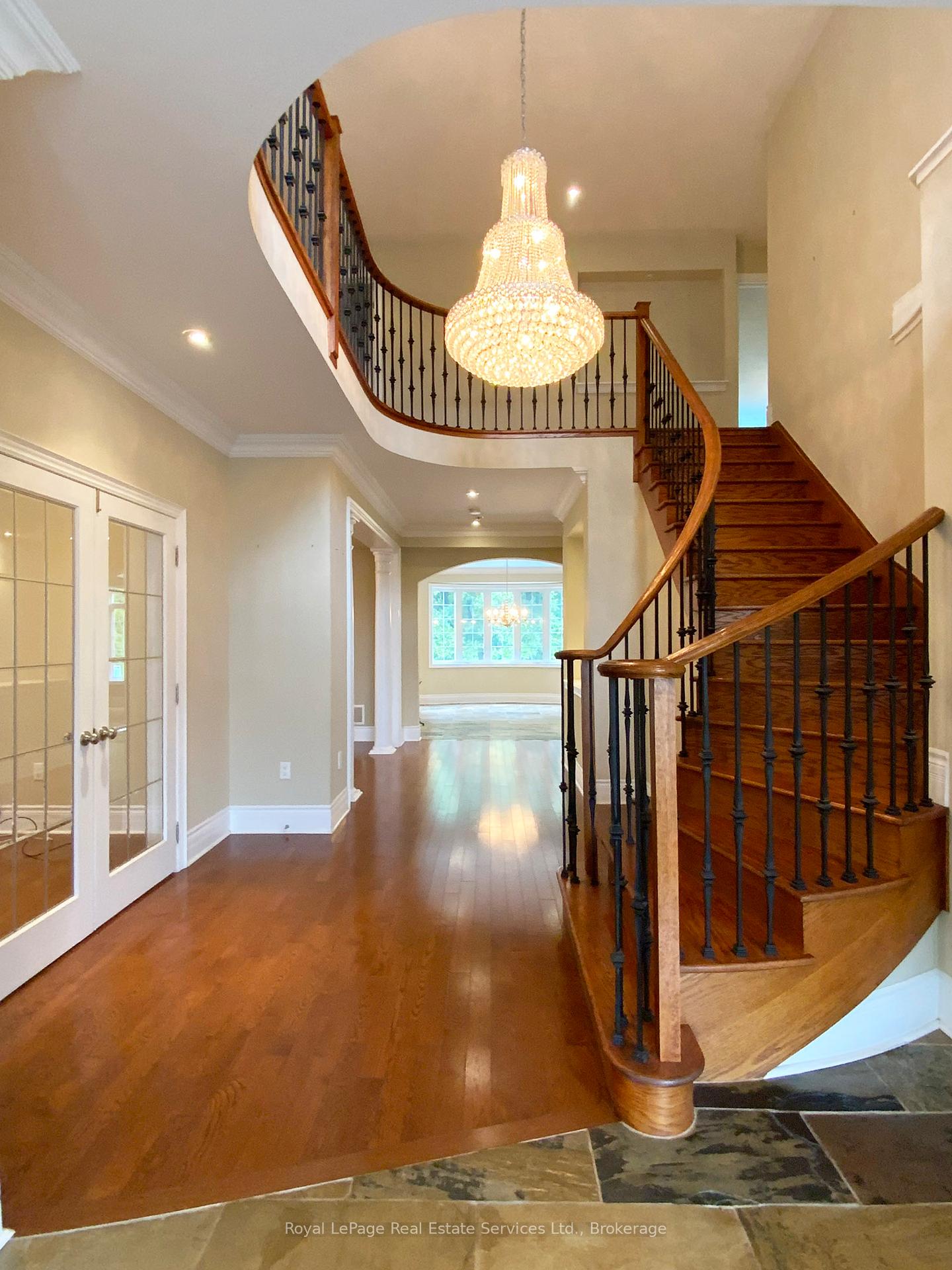 Photo 9 of 3385 Liptay Avenue, Oakville, Bronte Creek — HOMEH