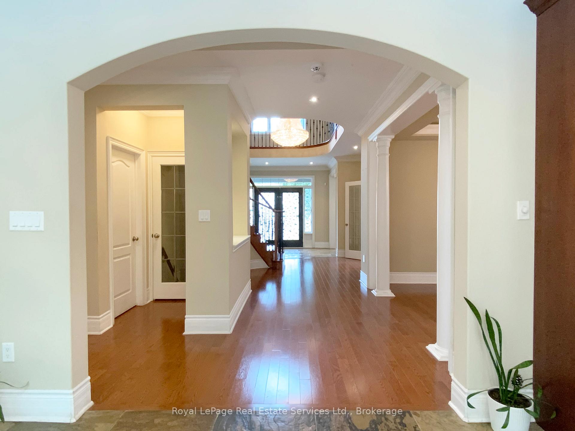 Photo 13 of 3385 Liptay Avenue, Oakville, Bronte Creek — HOMEH