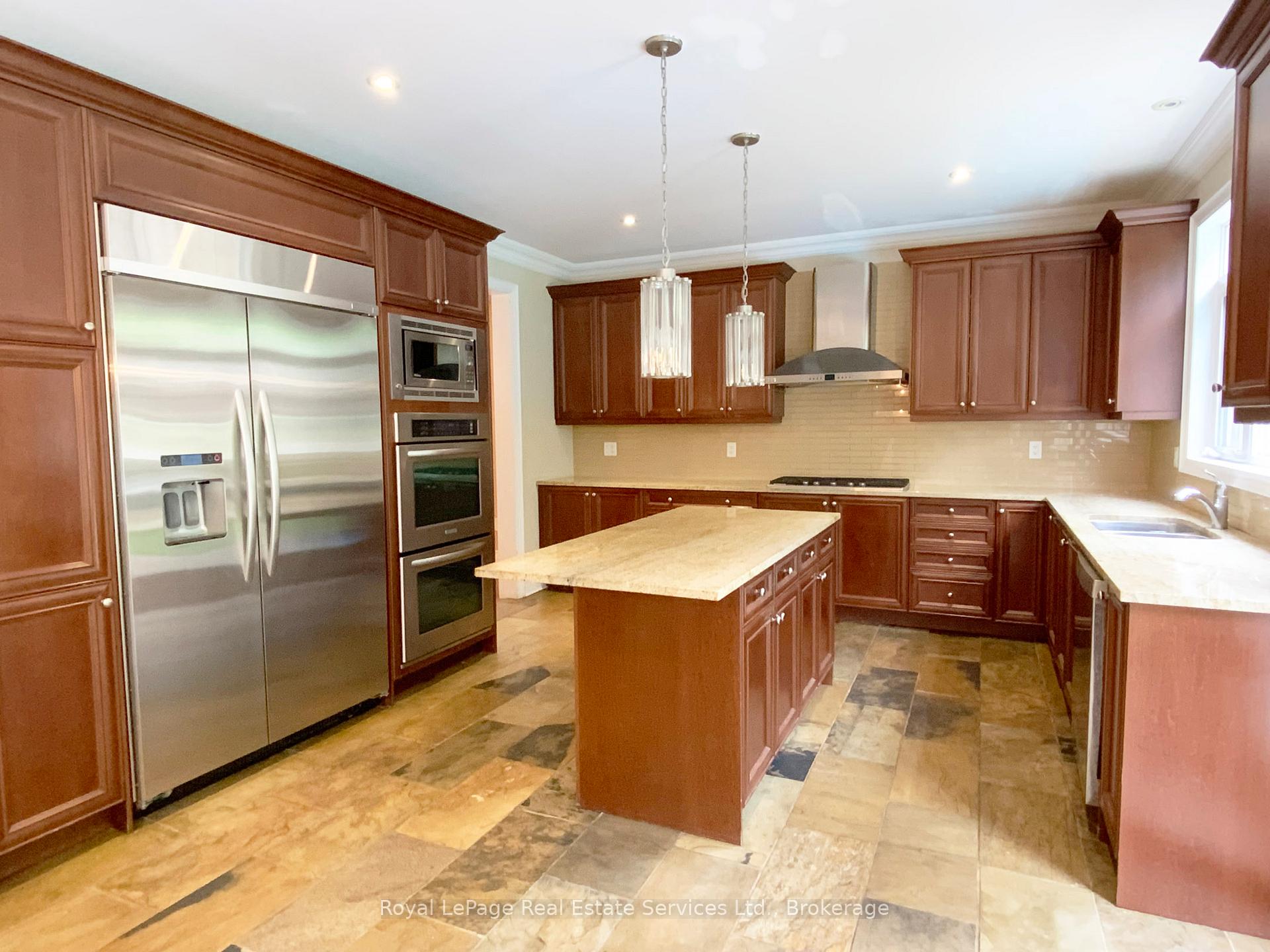 Photo 16 of 3385 Liptay Avenue, Oakville, Bronte Creek — HOMEH