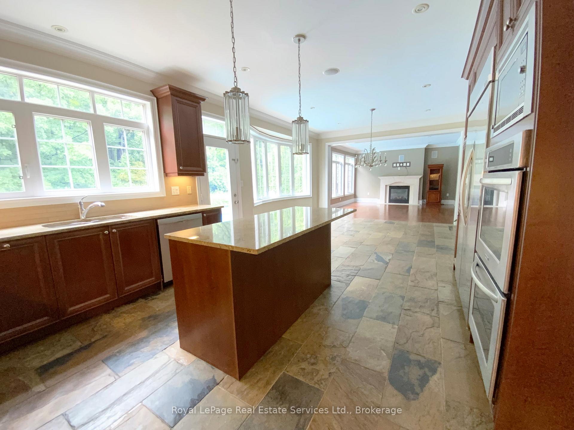 Photo 19 of 3385 Liptay Avenue, Oakville, Bronte Creek — HOMEH
