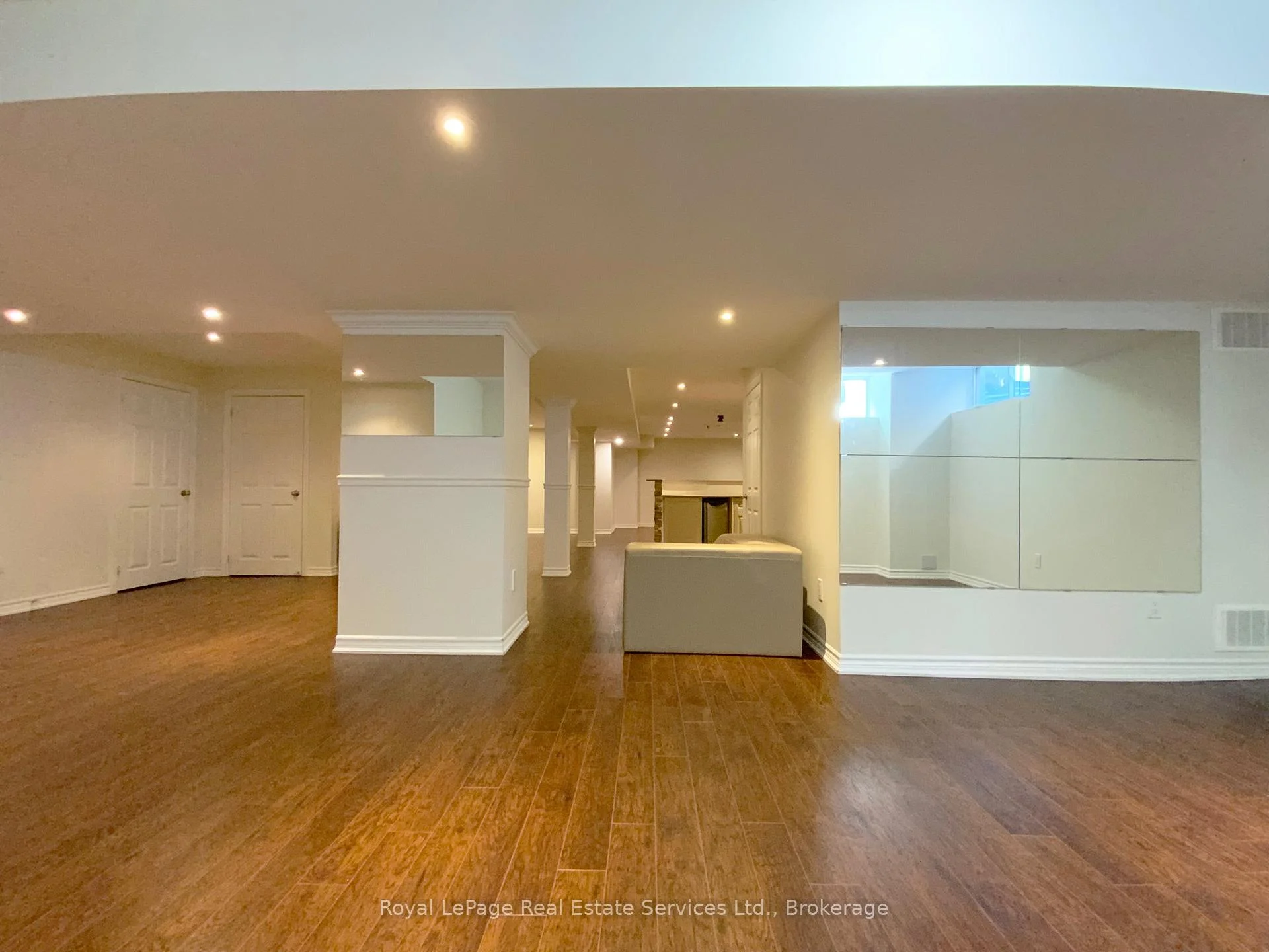 Photo 39 of 3385 Liptay Avenue, Oakville, Bronte Creek — HOMEH