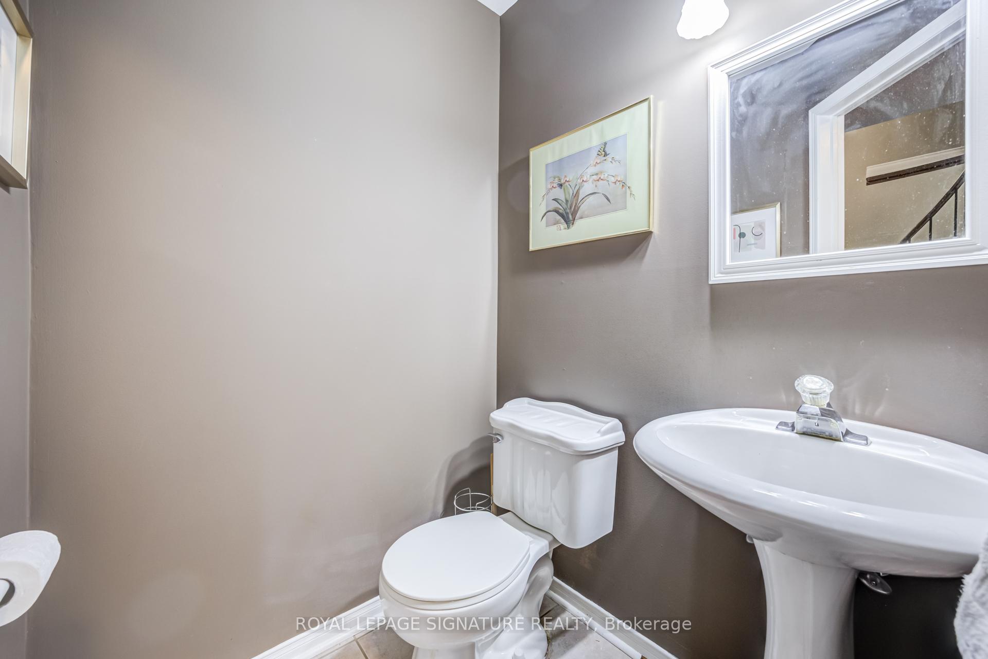Photo 13 of 82 Belmont Boulevard, Halton Hills, Georgetown — HOMEH