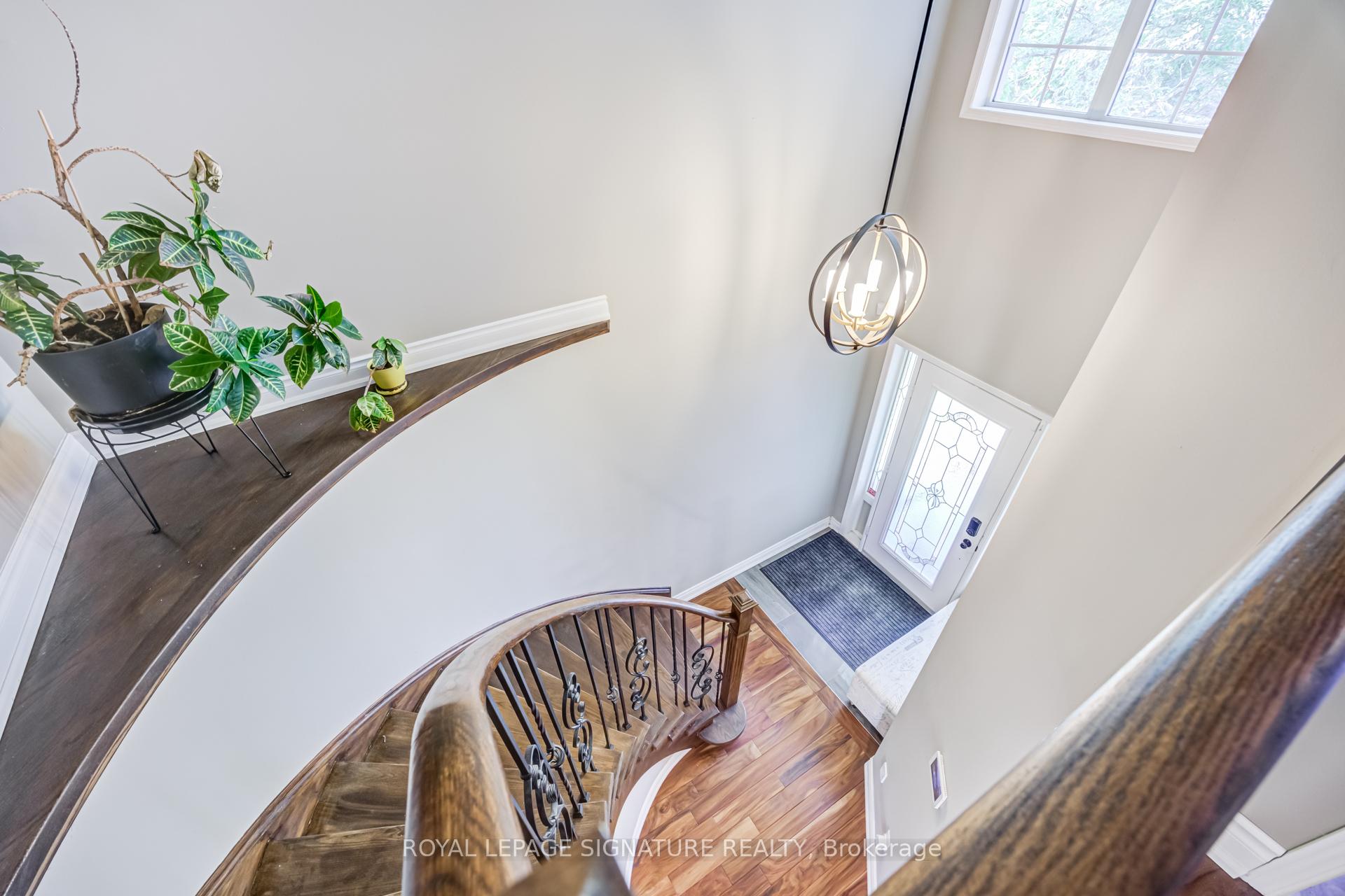 Photo 14 of 82 Belmont Boulevard, Halton Hills, Georgetown — HOMEH