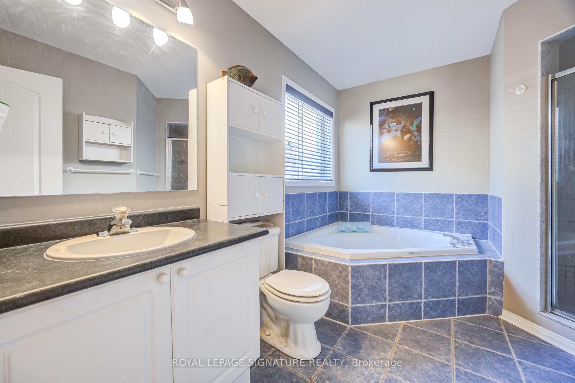 Photo 18 of 82 Belmont Boulevard, Halton Hills, Georgetown — HOMEH