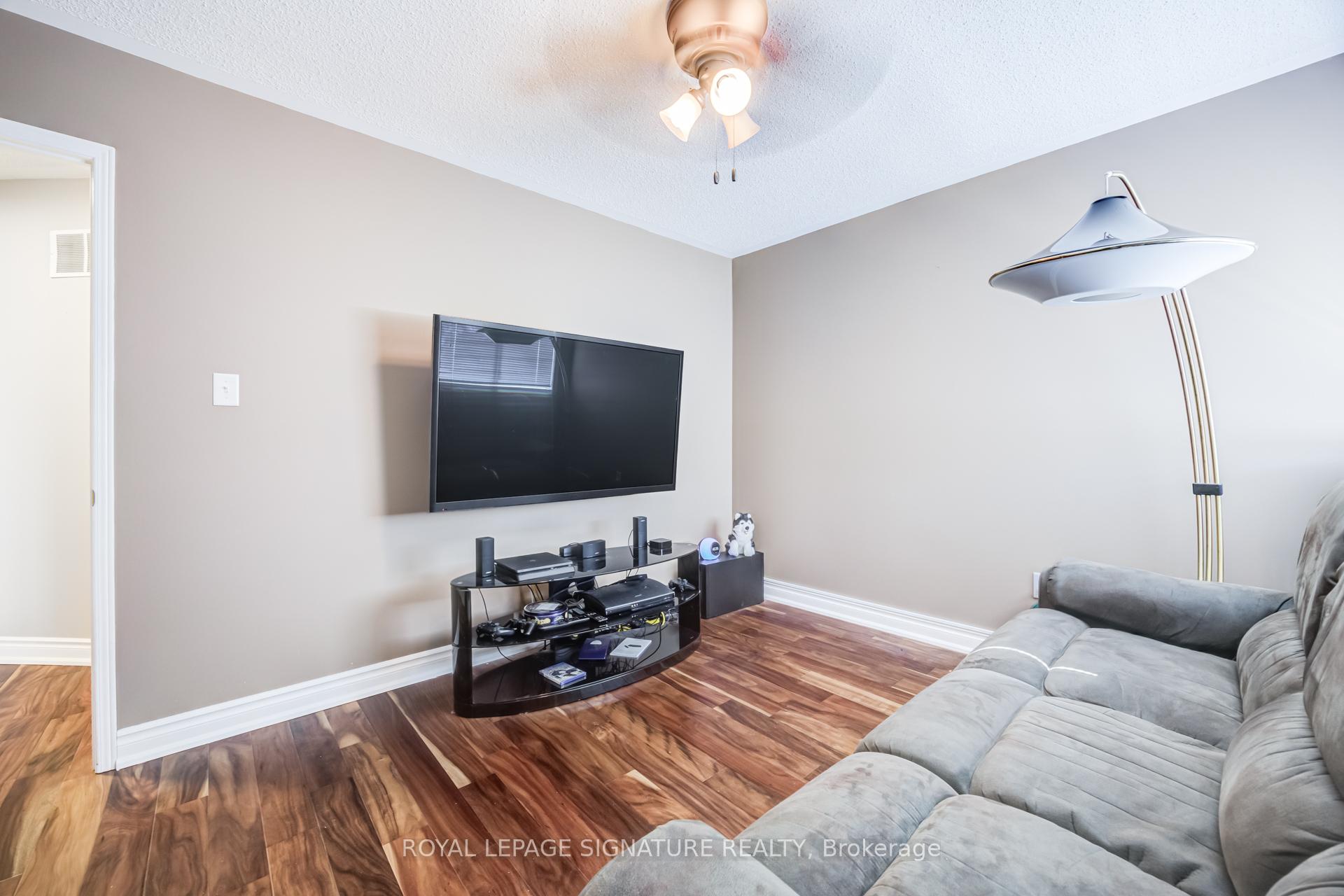 Photo 22 of 82 Belmont Boulevard, Halton Hills, Georgetown — HOMEH