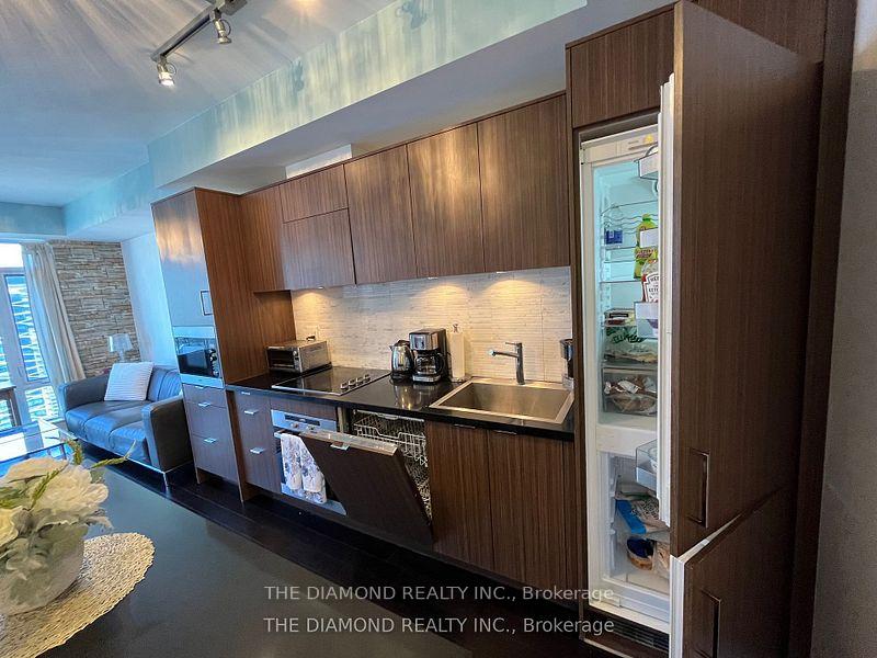 Photo 15 of Unit 4208, 21 Widmer Street, Toronto, Waterfront Communities — HOMEH