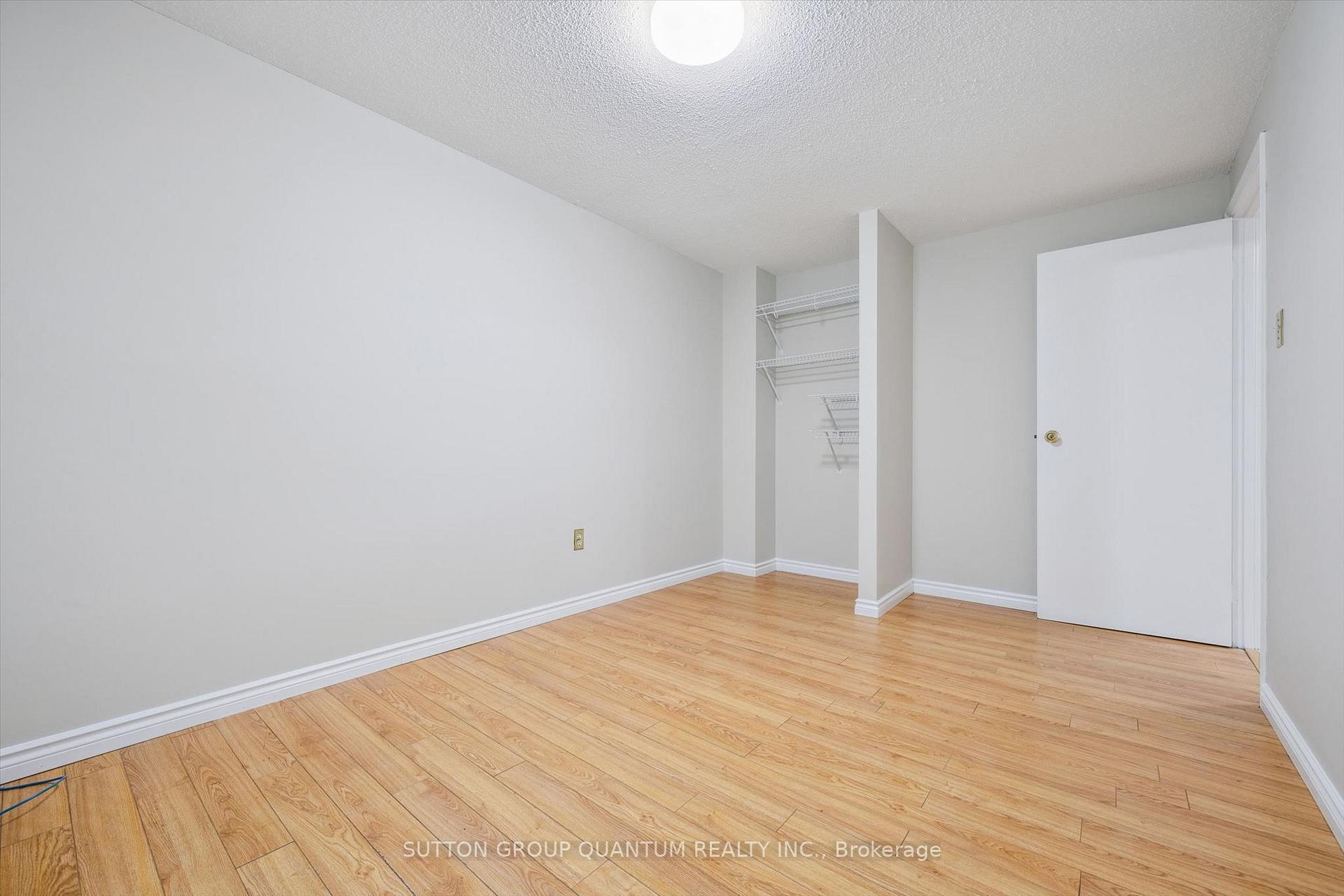 Photo 25 of Unit 69, 1558 Lancaster Drive, Oakville, Falgarwood — HOMEH
