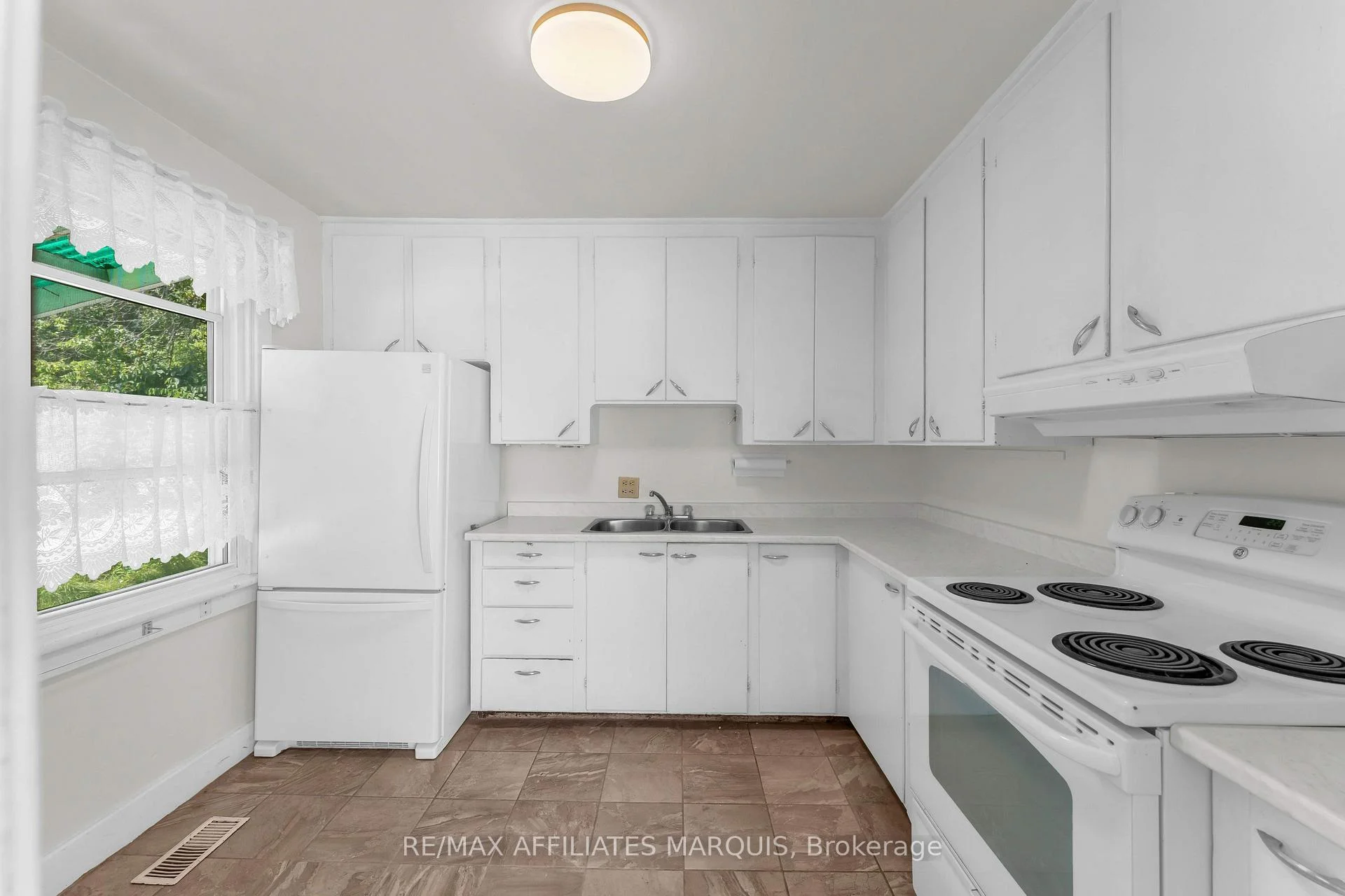 Photo 51 of 1030 Wagarville Road, Frontenac, Frontenac Centre — HOMEH