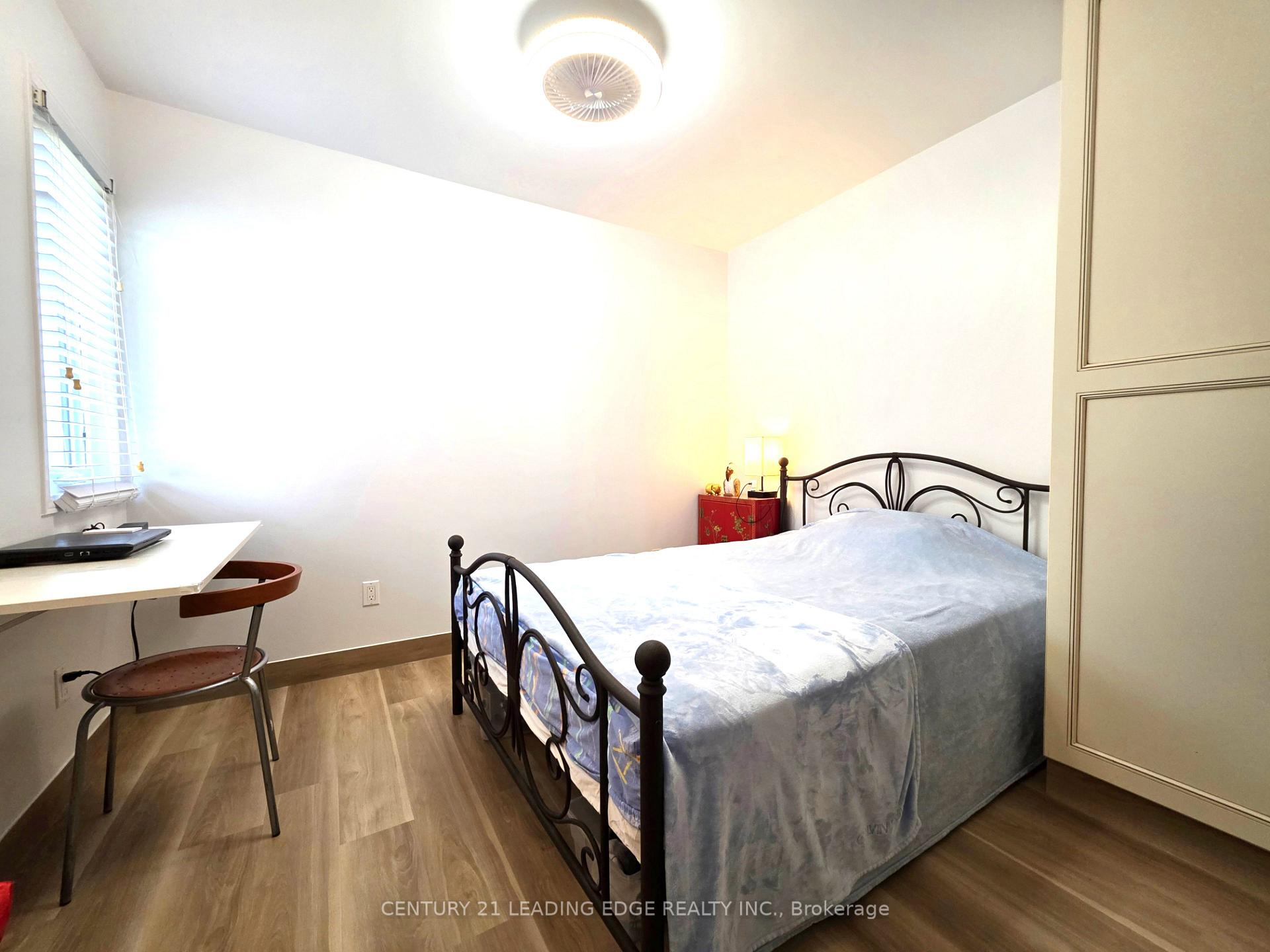 Photo 33 of Unit B, 260 Metro Road, Georgina, Historic Lakeshore Communities — HOMEH