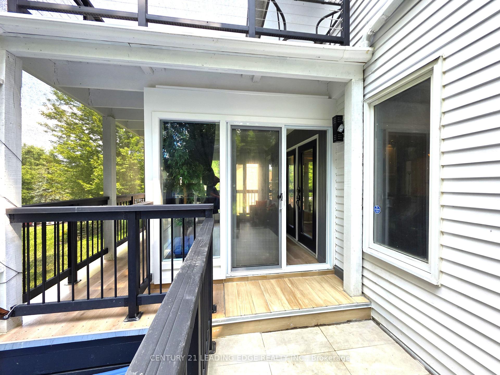 Photo 6 of Unit B, 260 Metro Road, Georgina, Historic Lakeshore Communities — HOMEH