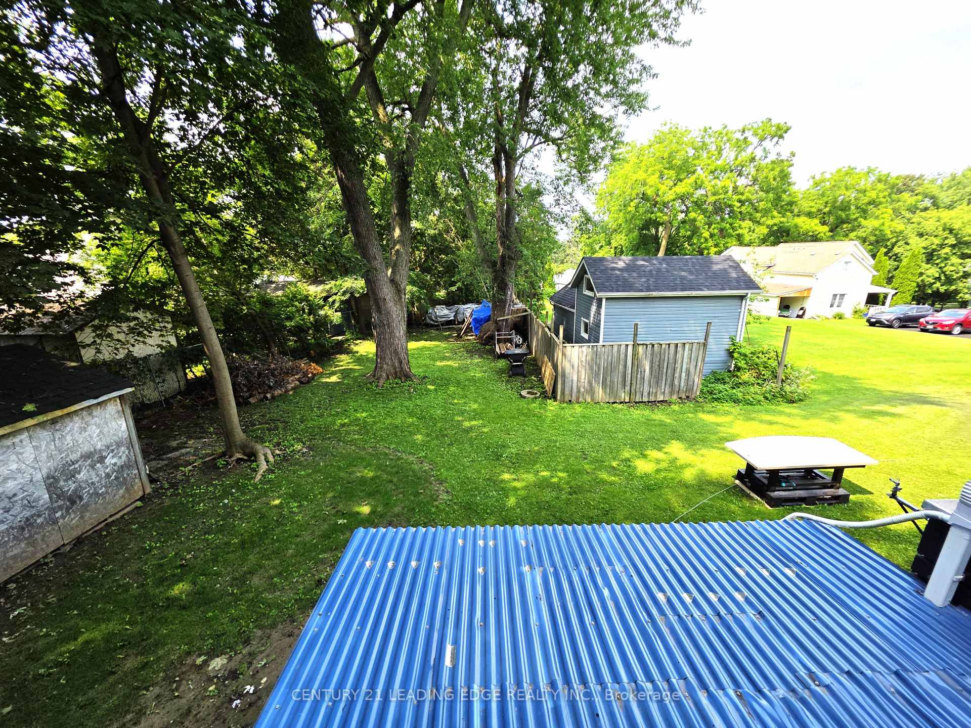 Photo 64 of Unit B, 260 Metro Road, Georgina, Historic Lakeshore Communities — HOMEH