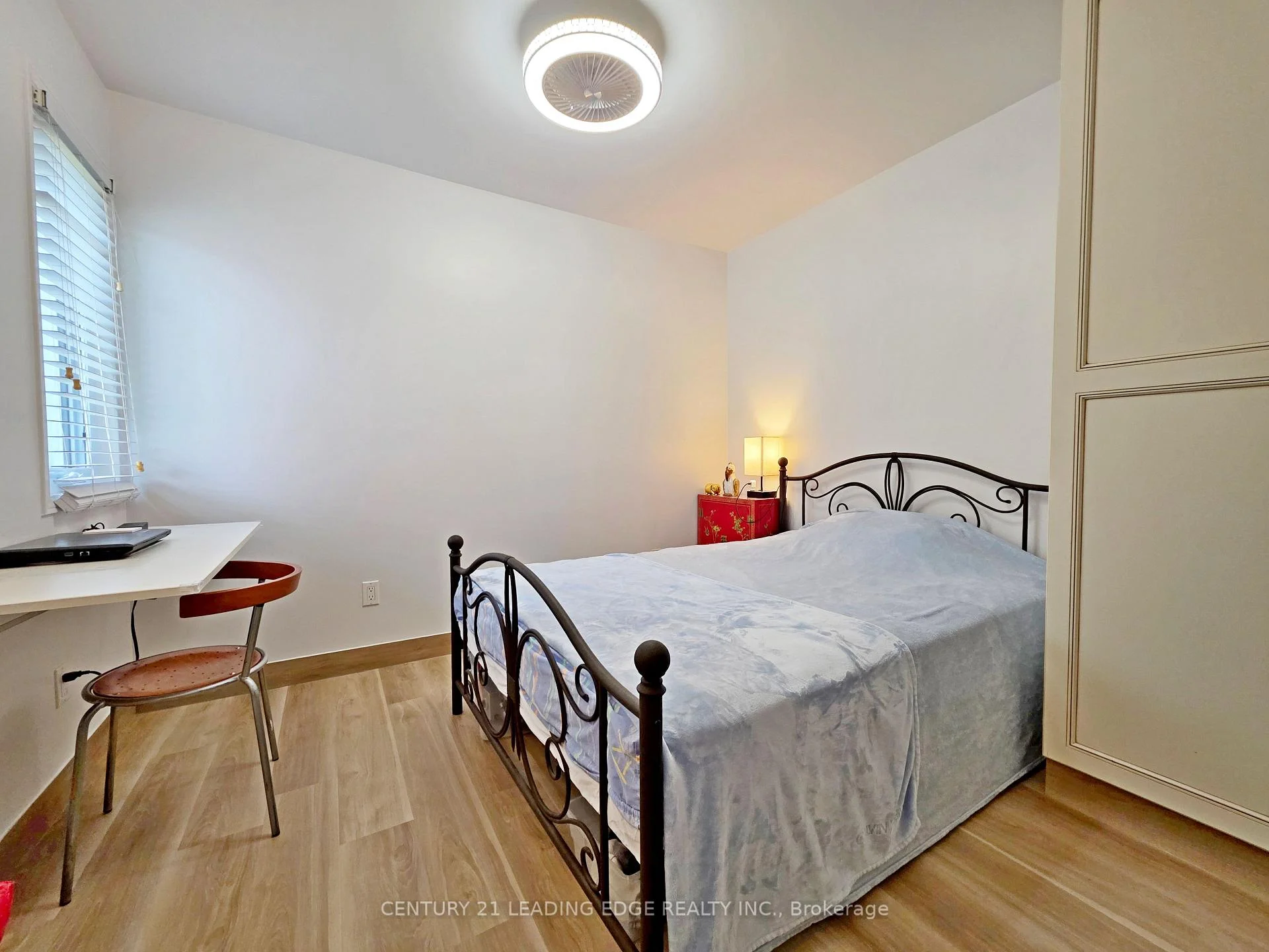 Photo 35 of Unit B, 260 Metro Road, Georgina, Historic Lakeshore Communities — HOMEH