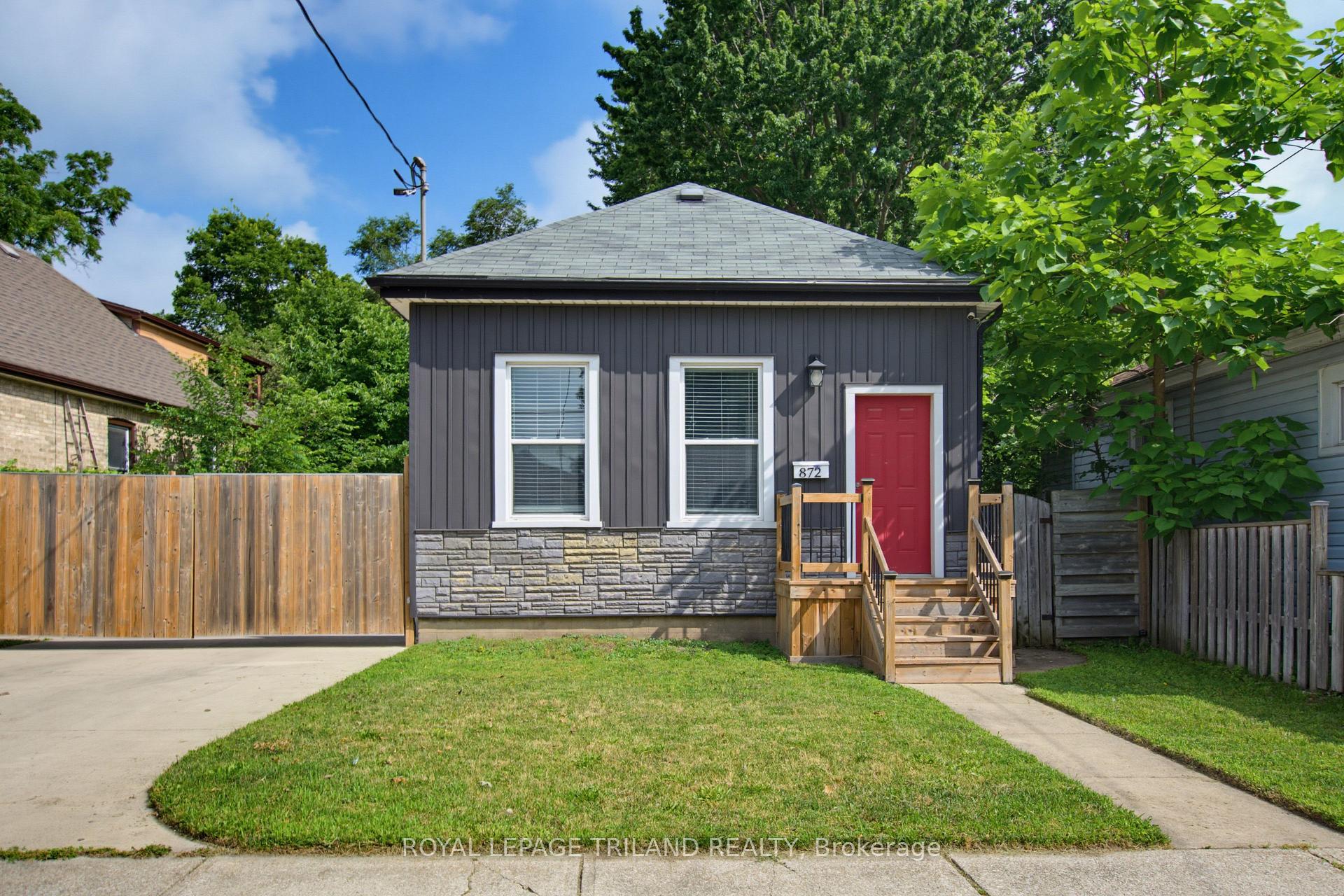 Photo of 872 Stedwell Street