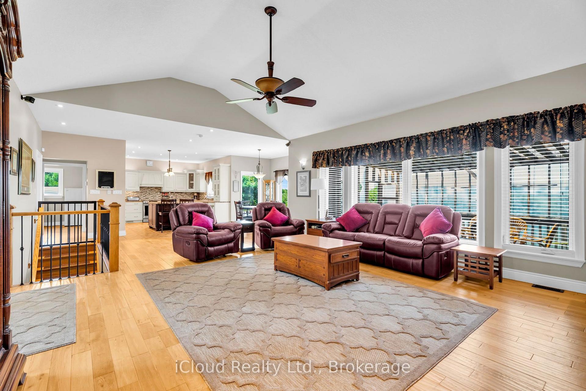 Photo 12 of 514164 2nd Line, Amaranth, Rural Amaranth — HOMEH