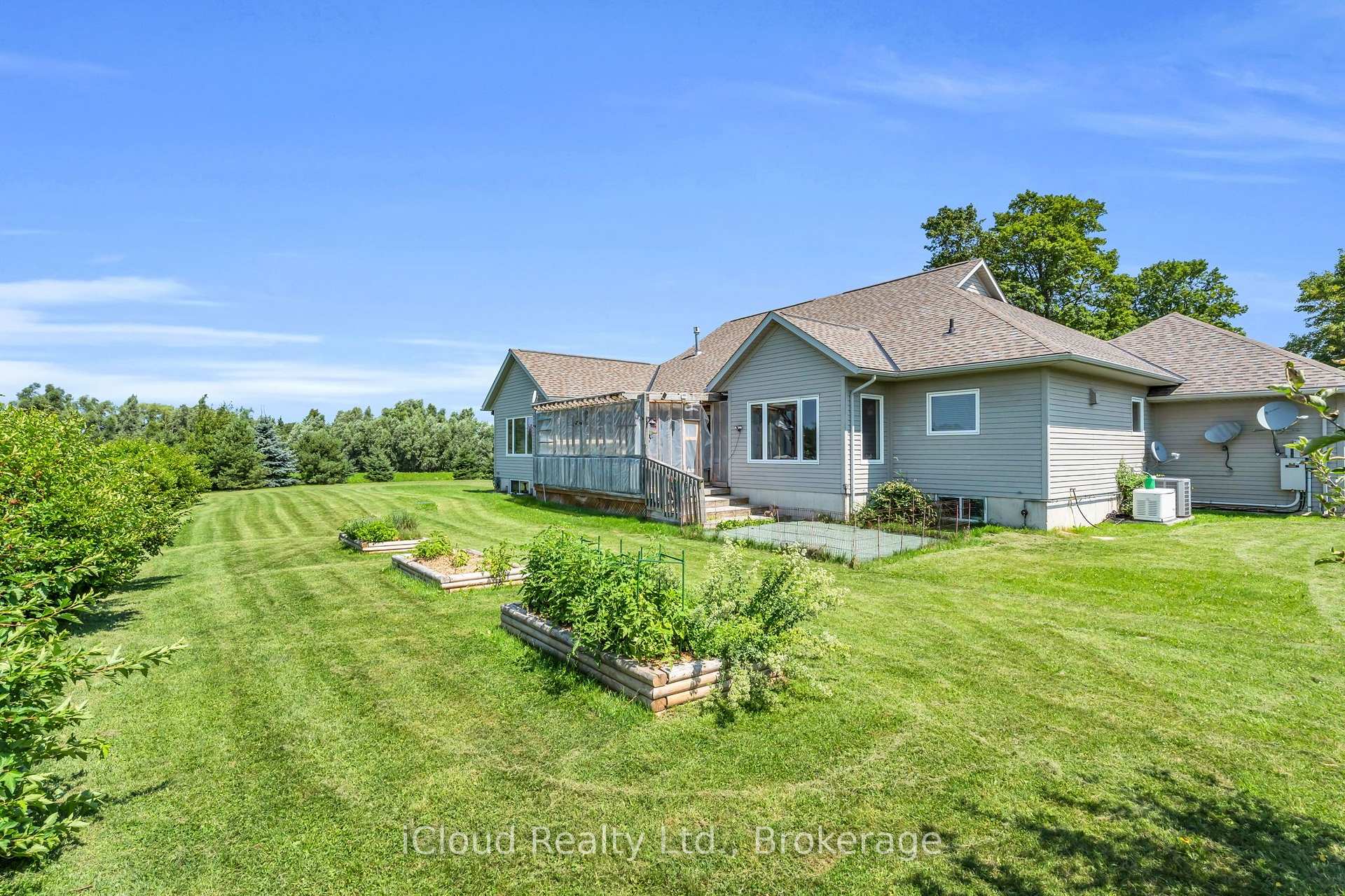 Photo 42 of 514164 2nd Line, Amaranth, Rural Amaranth — HOMEH