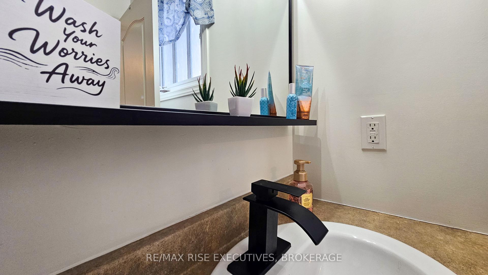 Photo 33 of 724 Margaret Way, Kingston, Kingston East (Incl Barret Crt) — HOMEH
