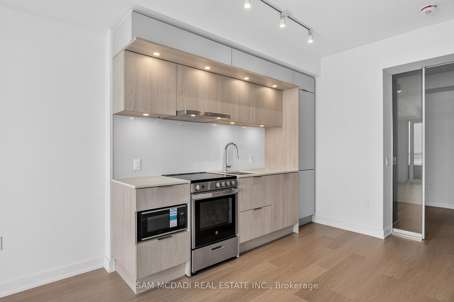 Photo 24 of Unit 6606, 448 Burnhamthorpe Road, Mississauga, City Centre — HOMEH