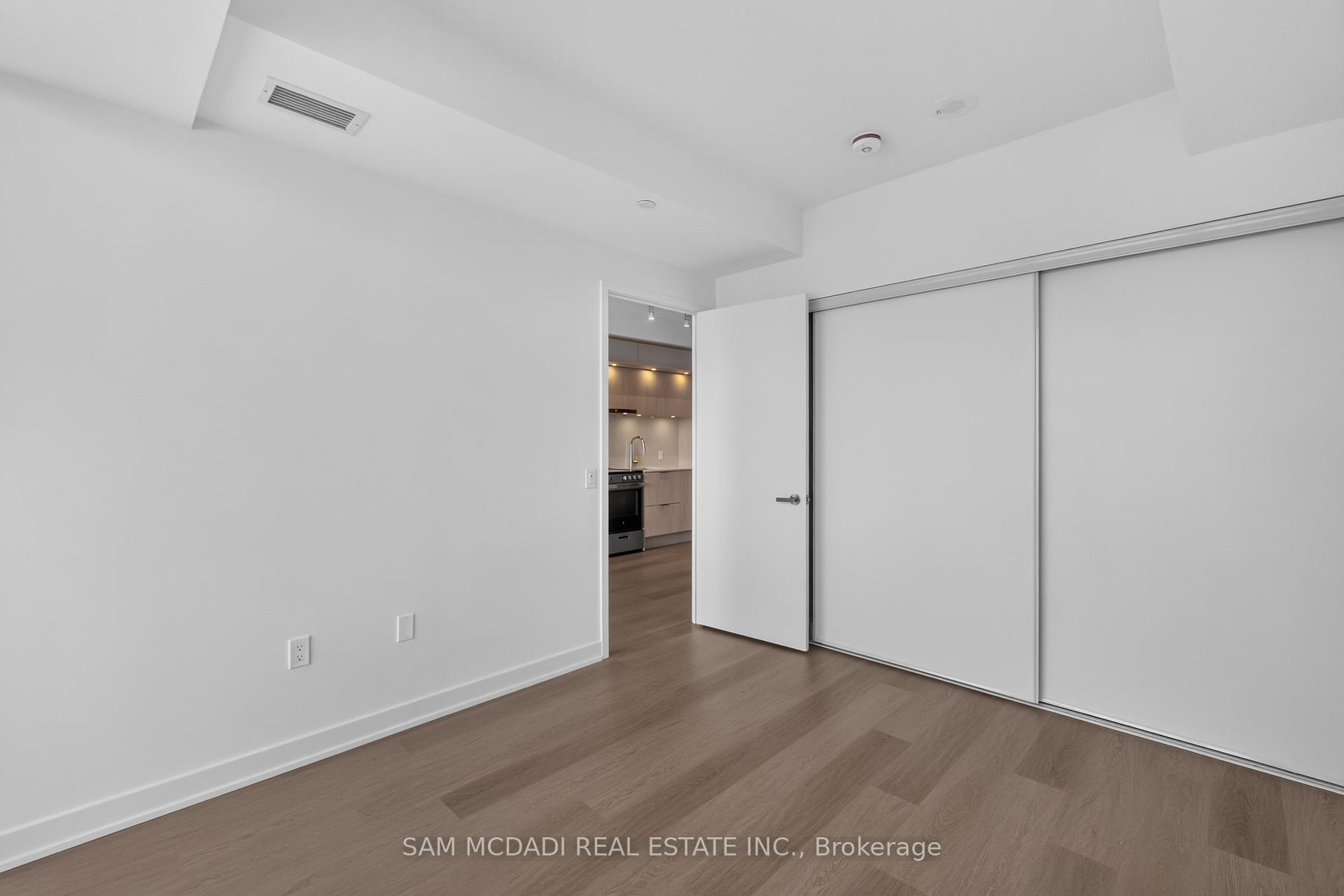 Photo 28 of Unit 6606, 448 Burnhamthorpe Road, Mississauga, City Centre — HOMEH