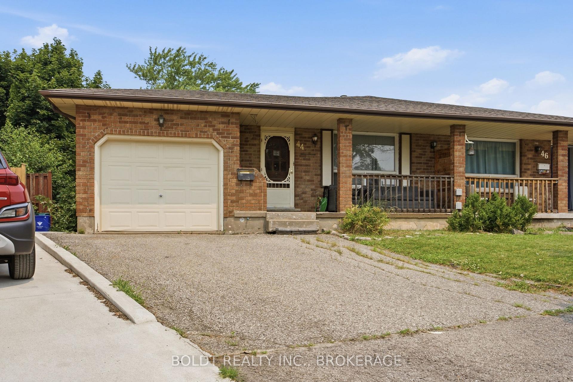 Photo 1 of 44 Culligan Crescent, Thorold, Confederation Heights — HOMEH