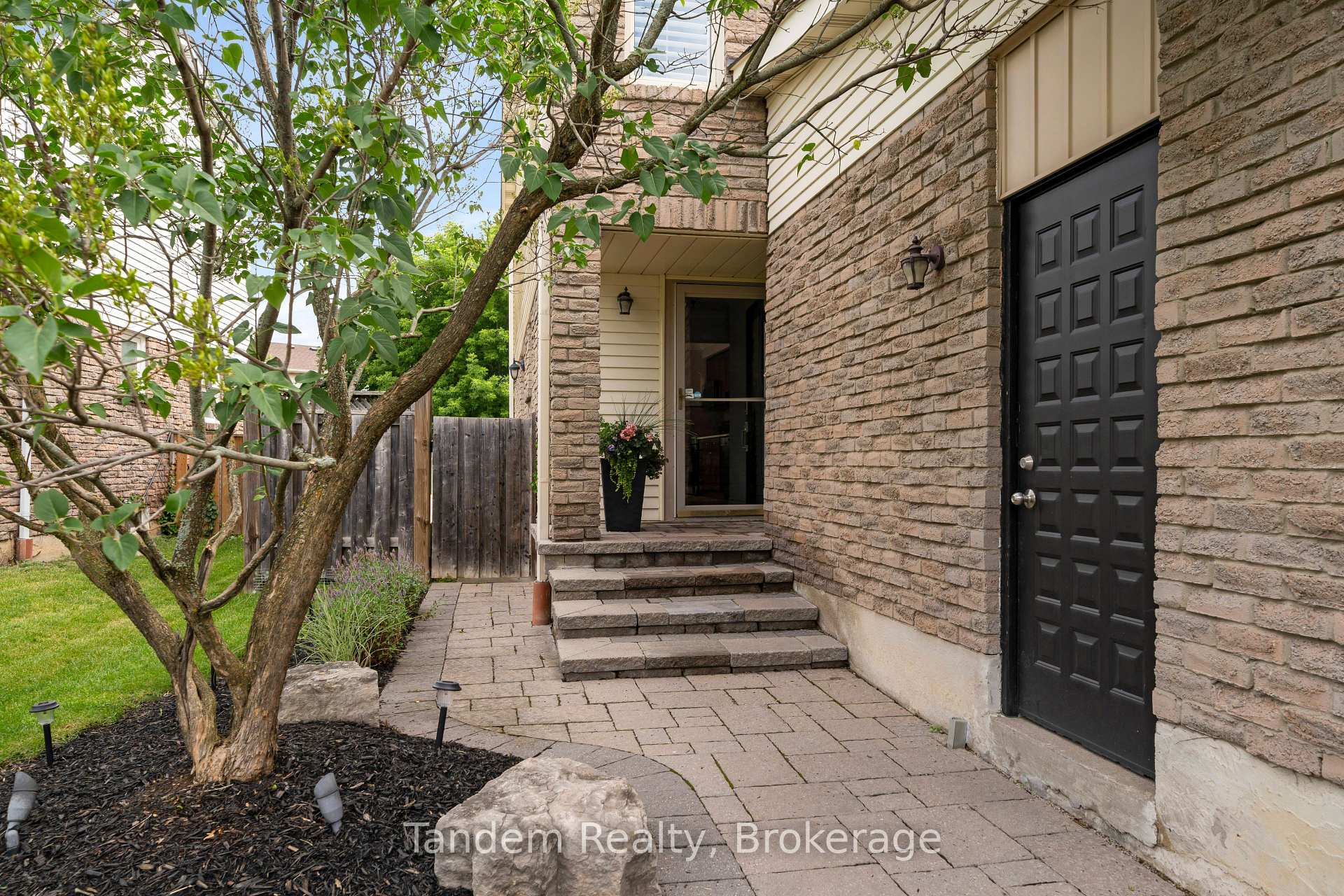 Photo 4 of 769 Coulson Avenue, Milton, Timberlea — HOMEH