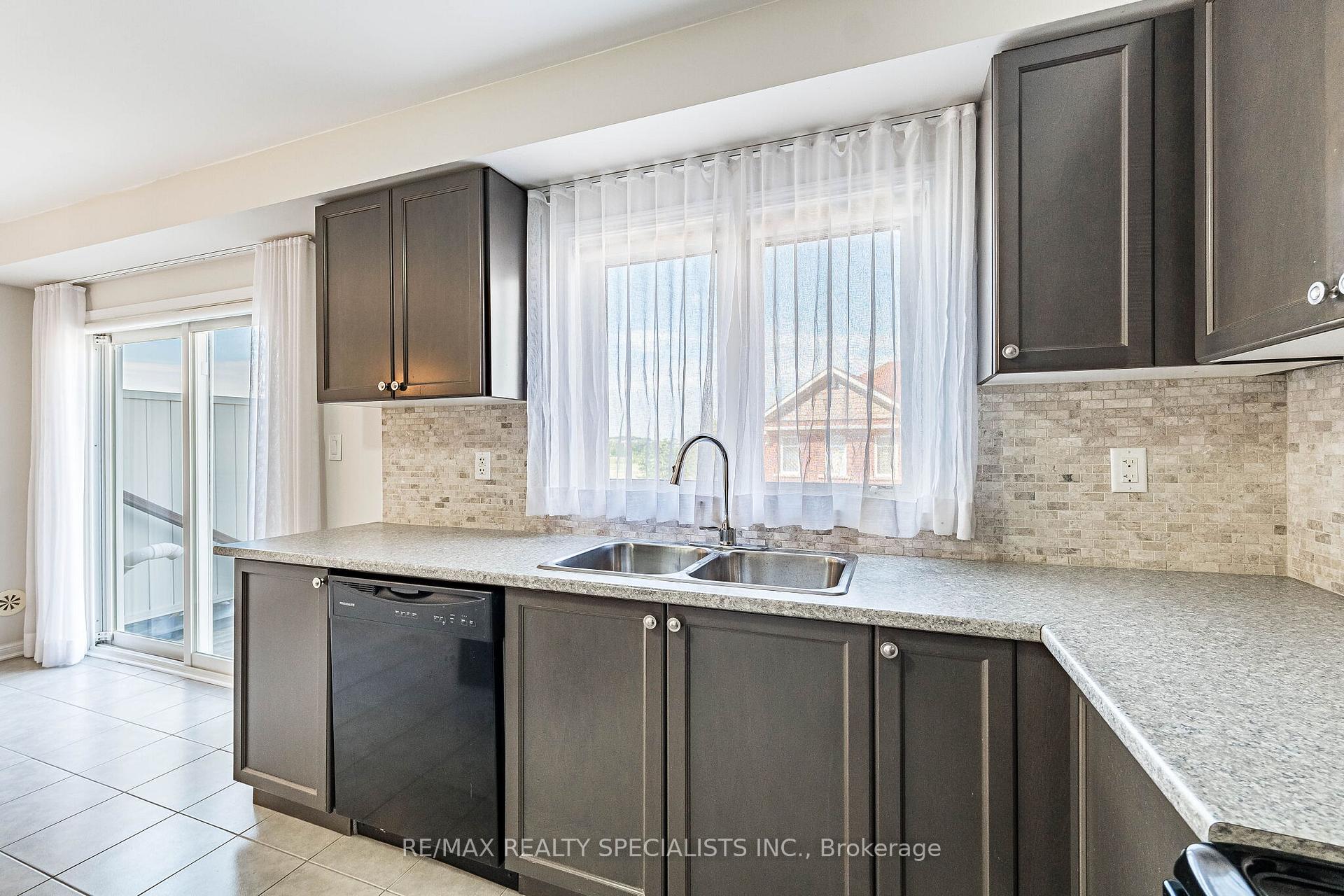 Photo 20 of 6 Agricola Road, Brampton, Northwest Brampton — HOMEH