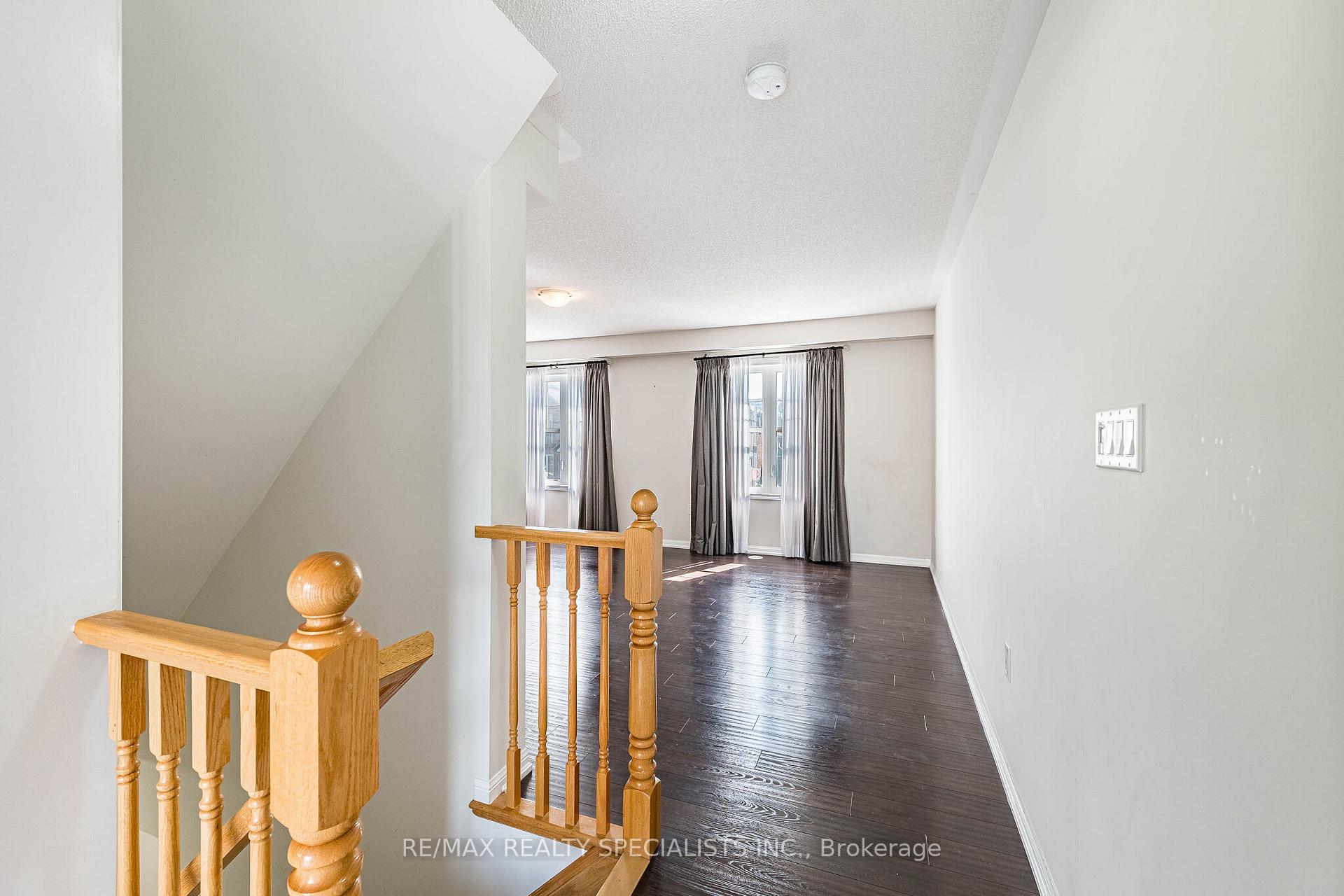 Photo 23 of 6 Agricola Road, Brampton, Northwest Brampton — HOMEH