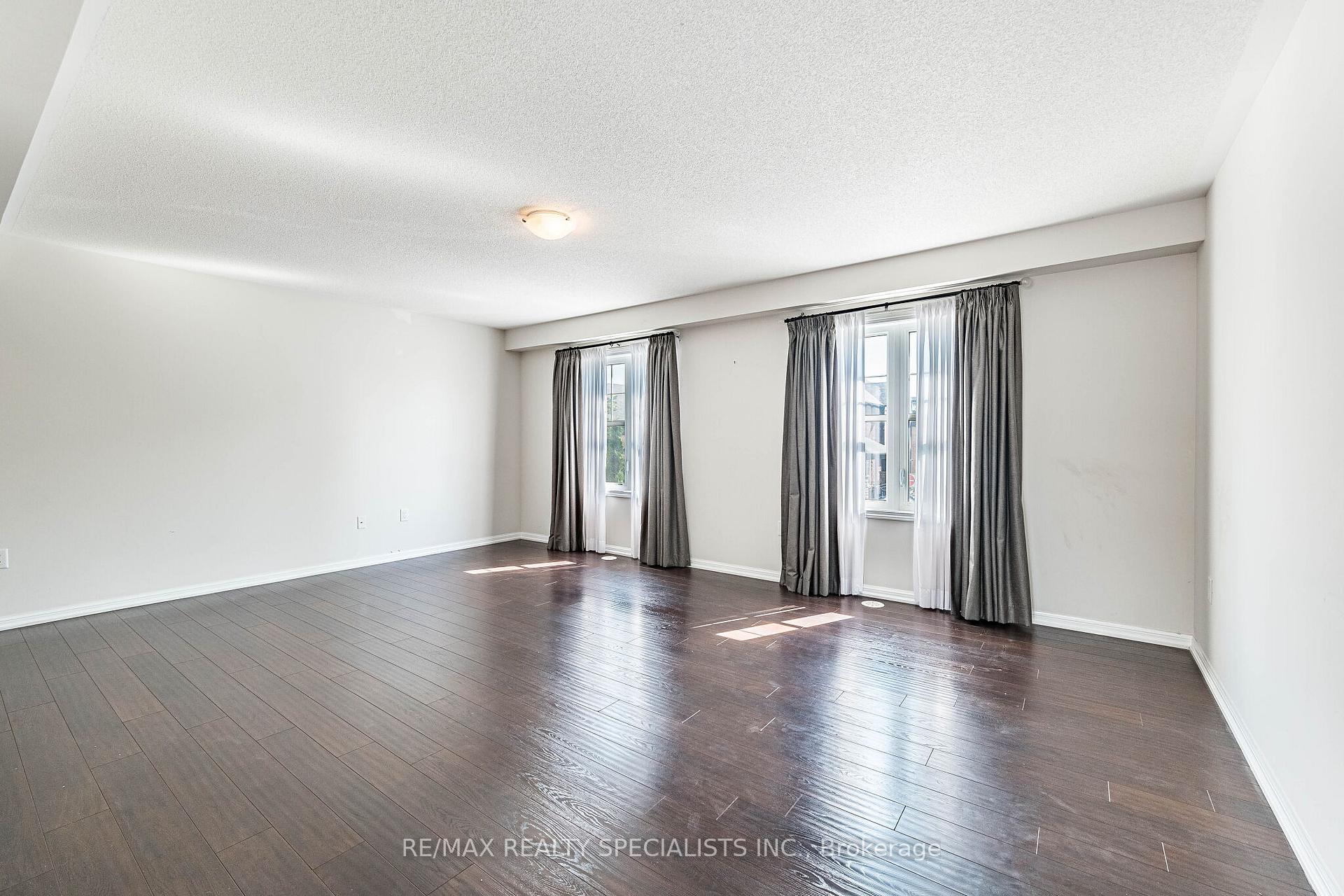 Photo 25 of 6 Agricola Road, Brampton, Northwest Brampton — HOMEH