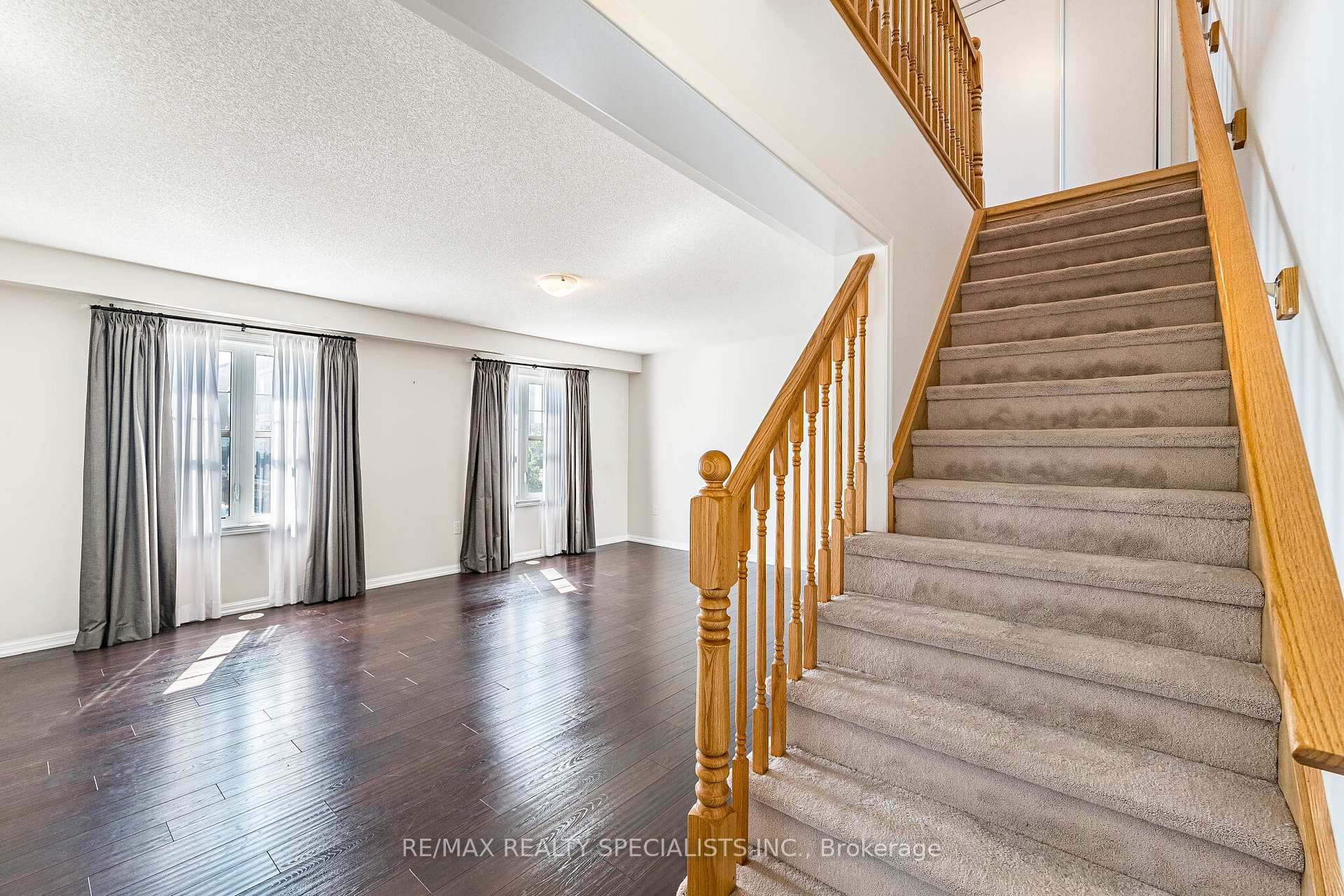 Photo 26 of 6 Agricola Road, Brampton, Northwest Brampton — HOMEH