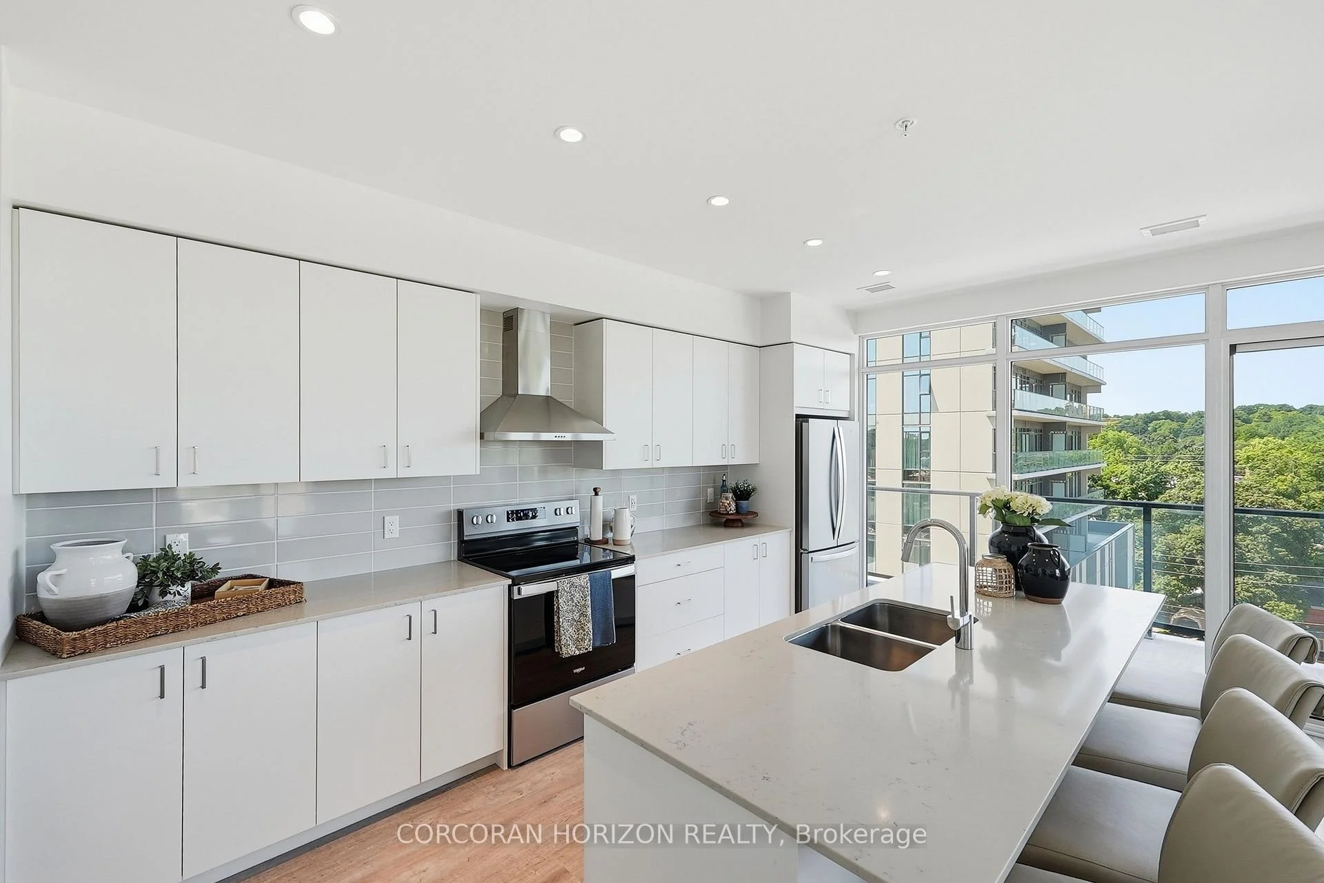 Photo 12 of Unit 901, 50 Grand Avenue S, Cambridge, Downtown Cambridge — HOMEH