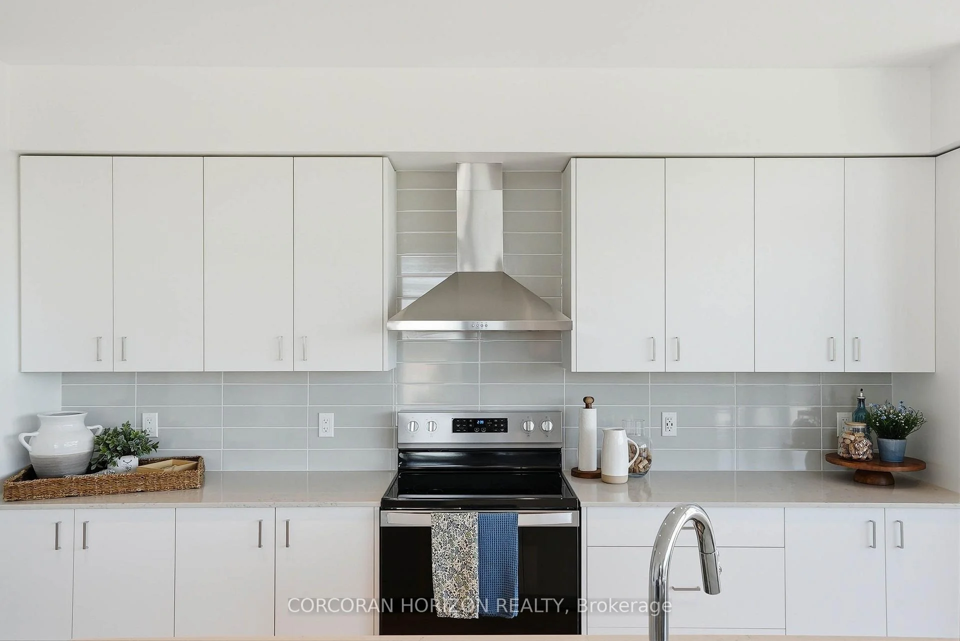 Photo 18 of Unit 901, 50 Grand Avenue S, Cambridge, Downtown Cambridge — HOMEH