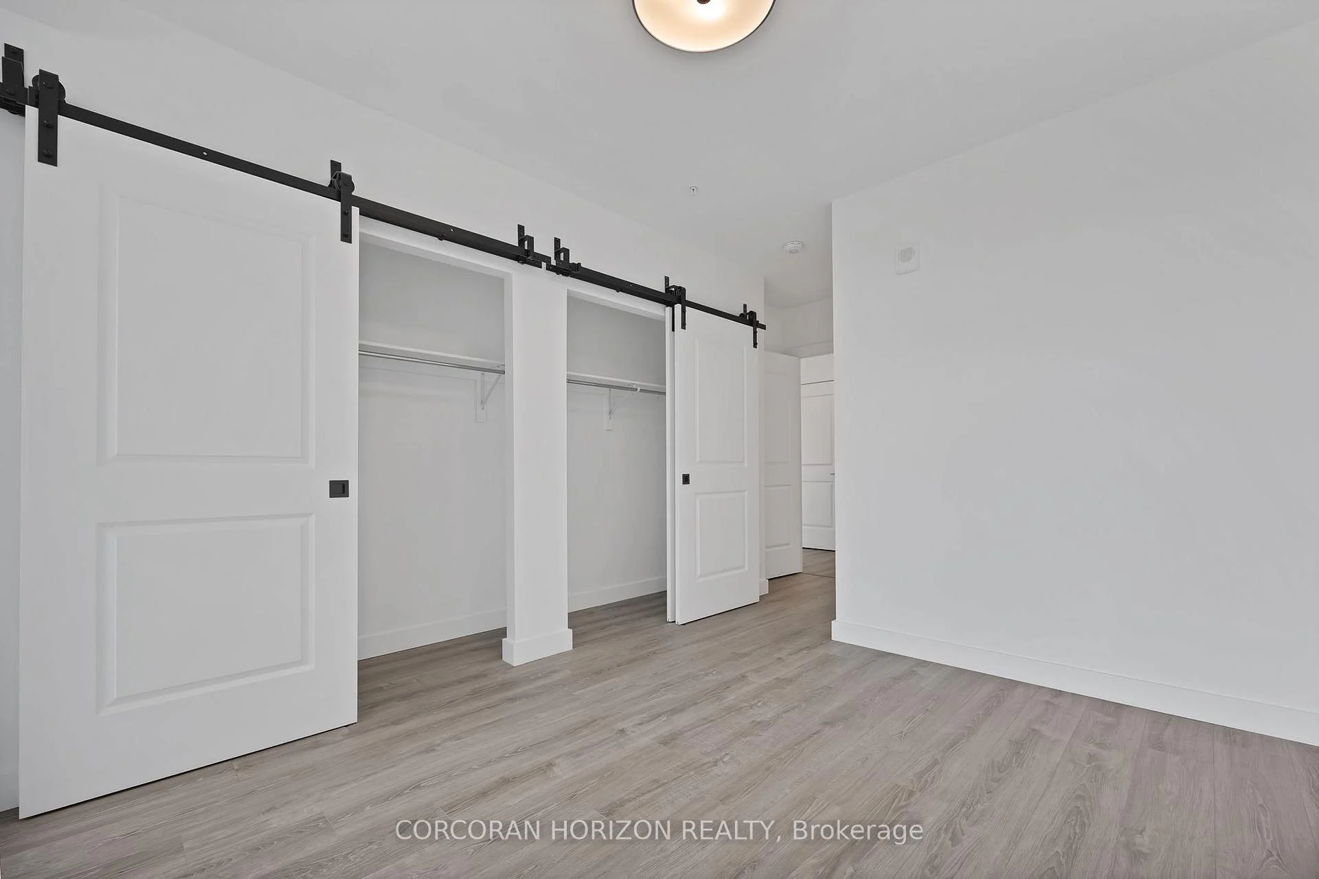 Photo 26 of Unit 901, 50 Grand Avenue S, Cambridge, Downtown Cambridge — HOMEH