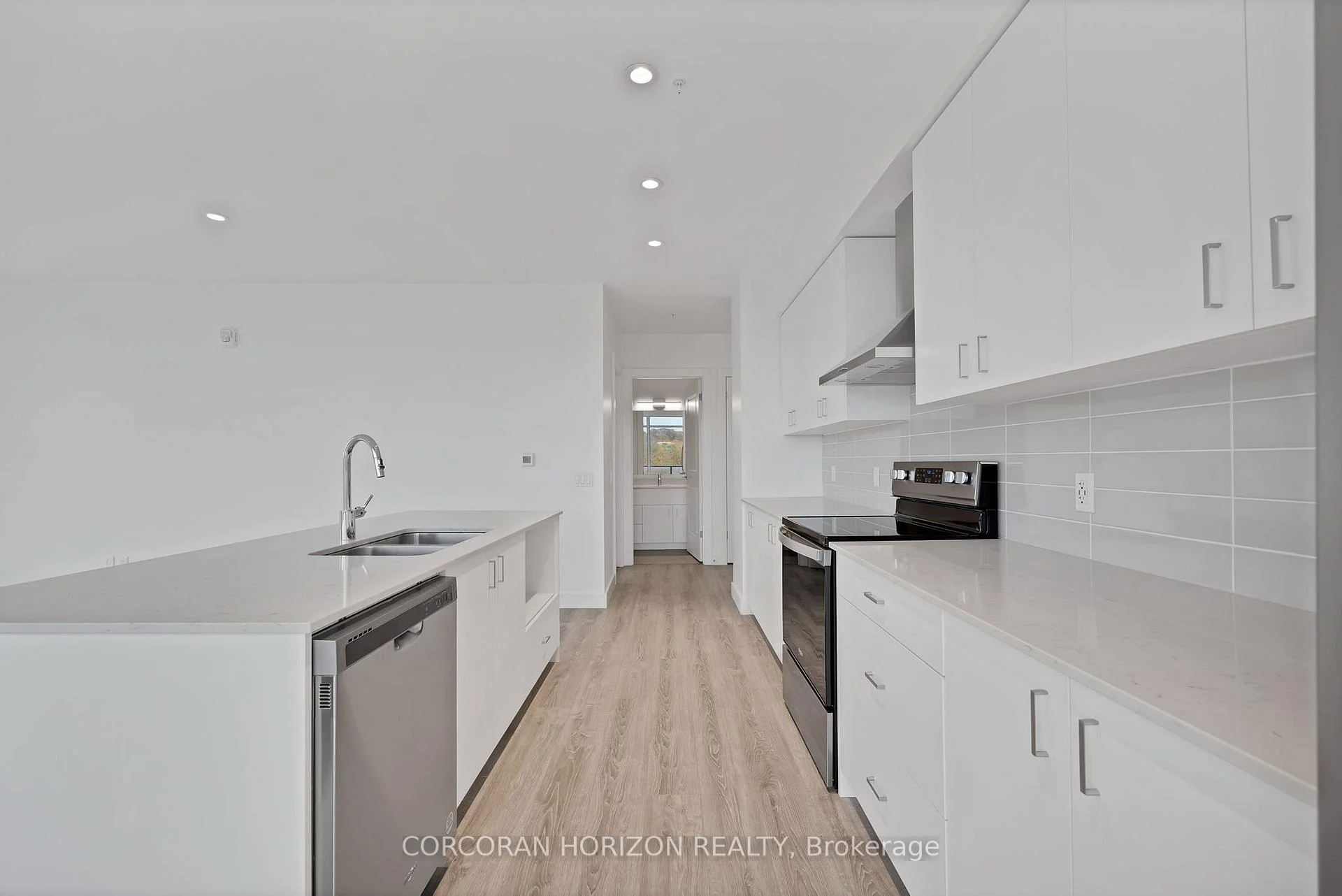 Photo 41 of Unit 901, 50 Grand Avenue S, Cambridge, Downtown Cambridge — HOMEH