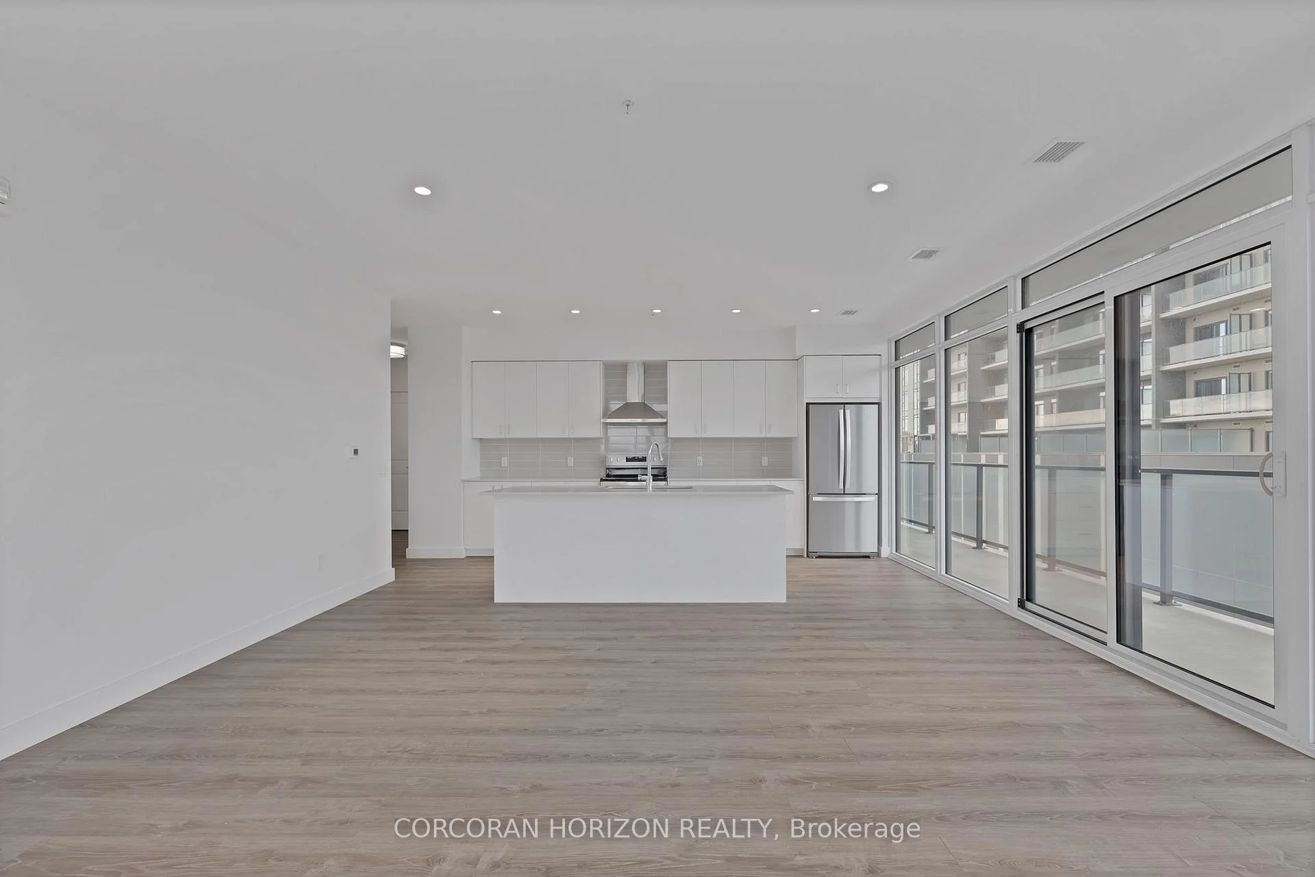 Photo 44 of Unit 901, 50 Grand Avenue S, Cambridge, Downtown Cambridge — HOMEH